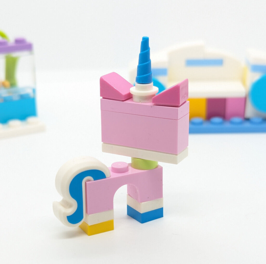 LEGO UniKitty Laughing Minifigure (uni02) 5005239 Castle Room - StudBee