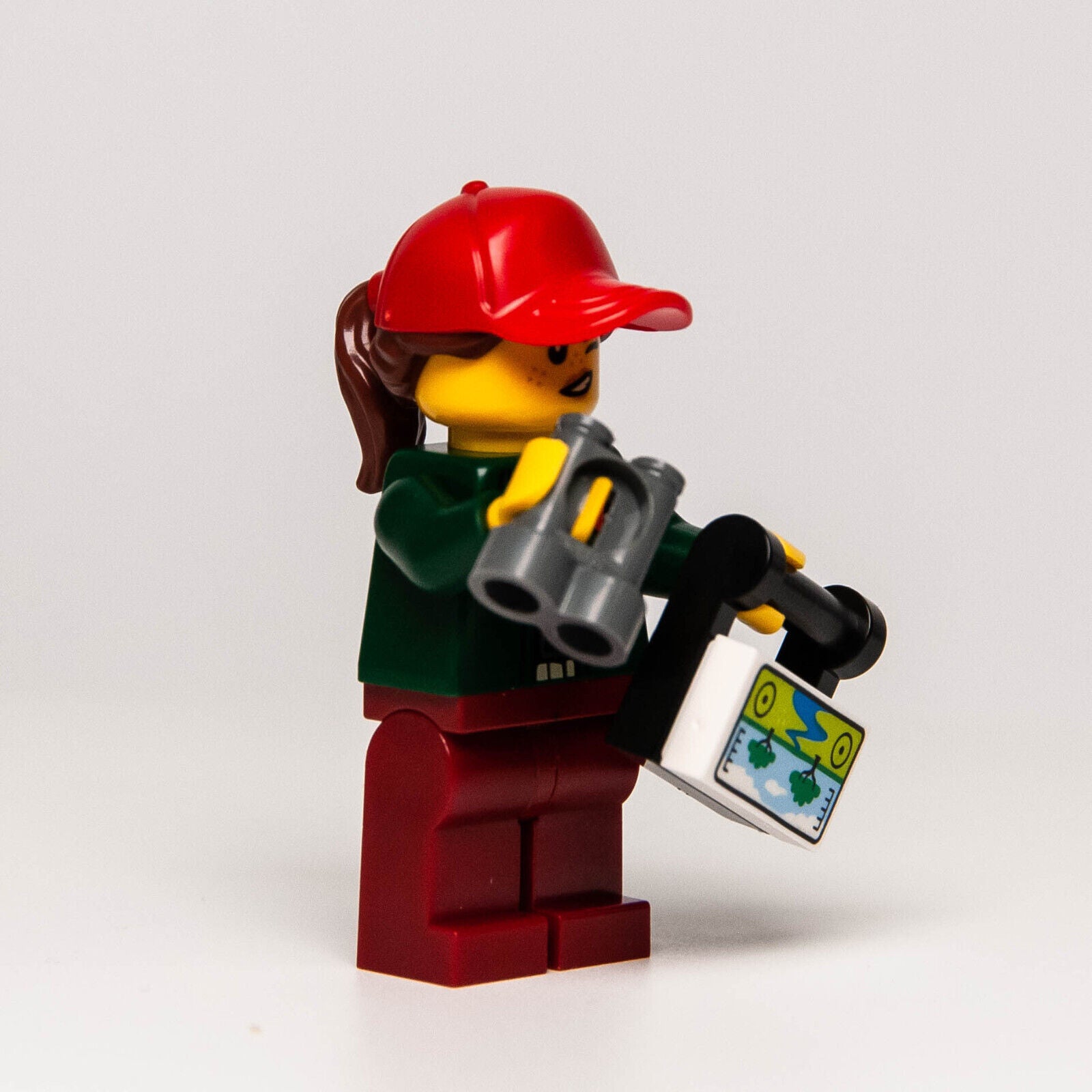 NEW LEGO Wildlife Safari Tourist Female Minifigure (cty1099) 60267 - StudBee