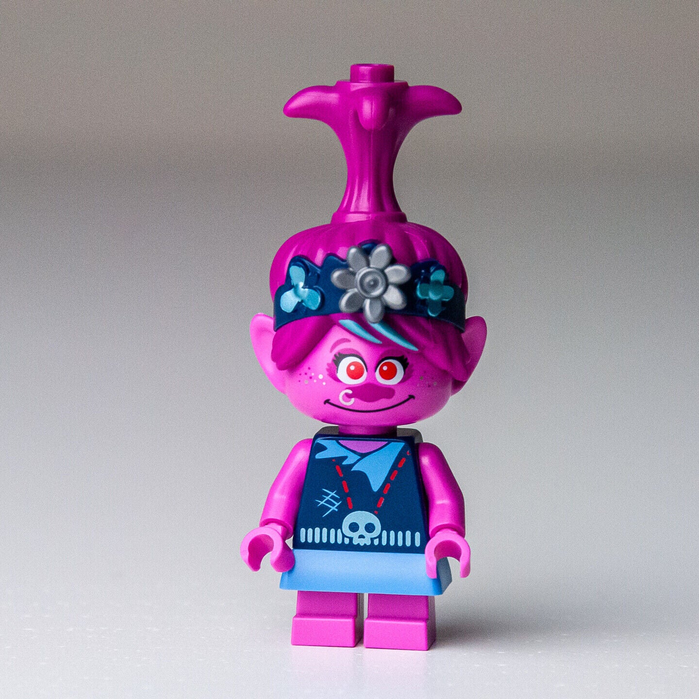 NEW Poppy - Volcano Rock City Concert - 41254 (twt019) LEGO Minifigure - StudBee