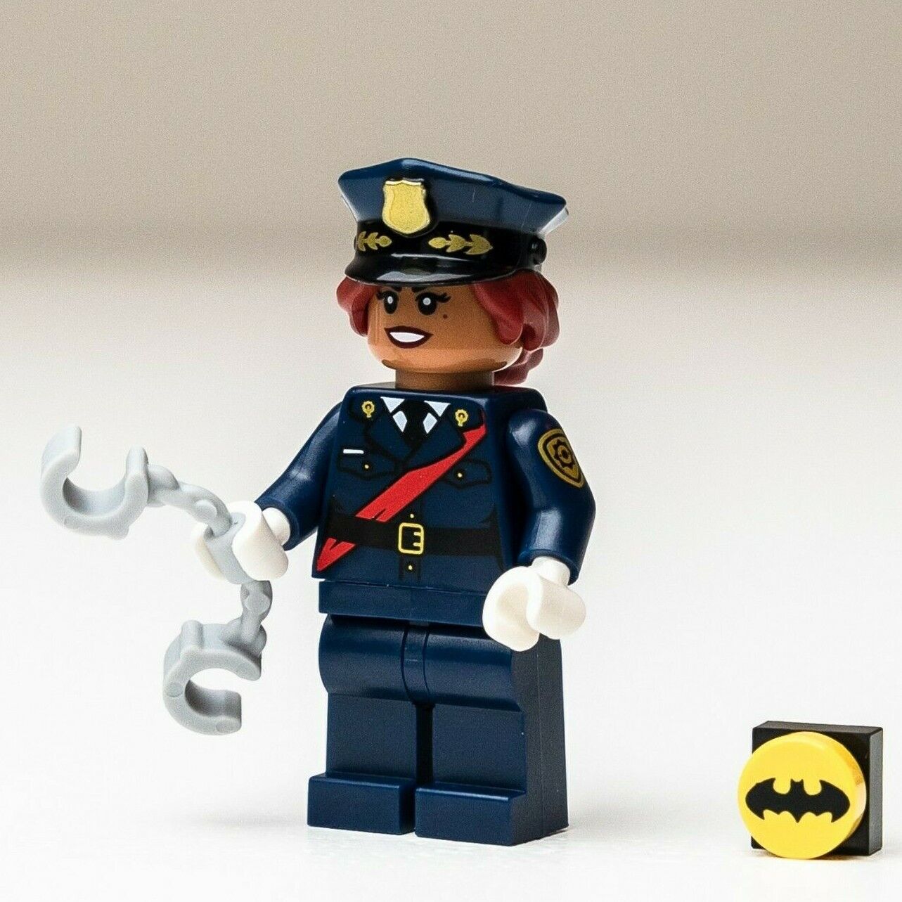 New LEGO Barbara Gordon w/ Stand and Accessories Minifigure (coltlbm06) - StudBee