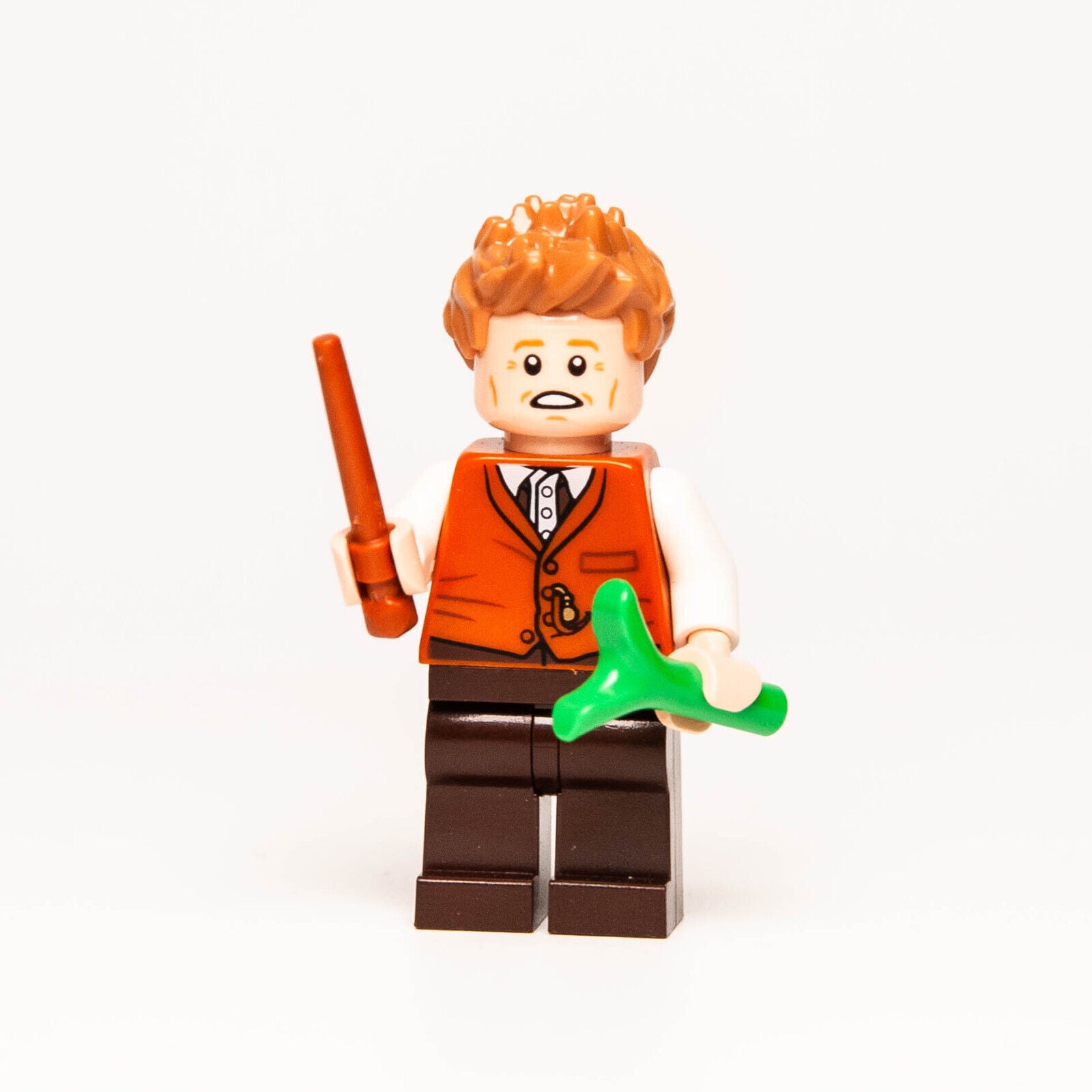 LEGO Fantastic Beasts Minifigure - Newt Scamander (hp165) 75952 Dark Orange Vest - StudBee