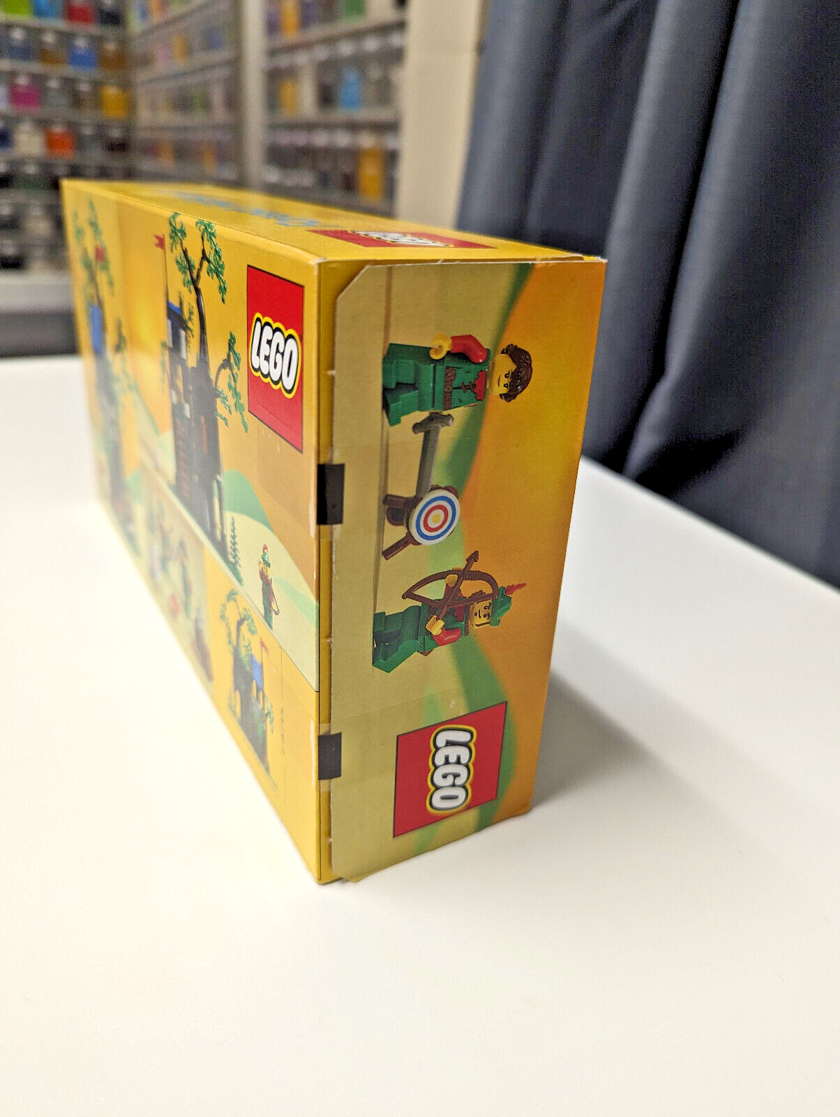 LEGO 40567 Forest Hideout Castle - 90th Anniversary Set - Forestmen Medieval - StudBee