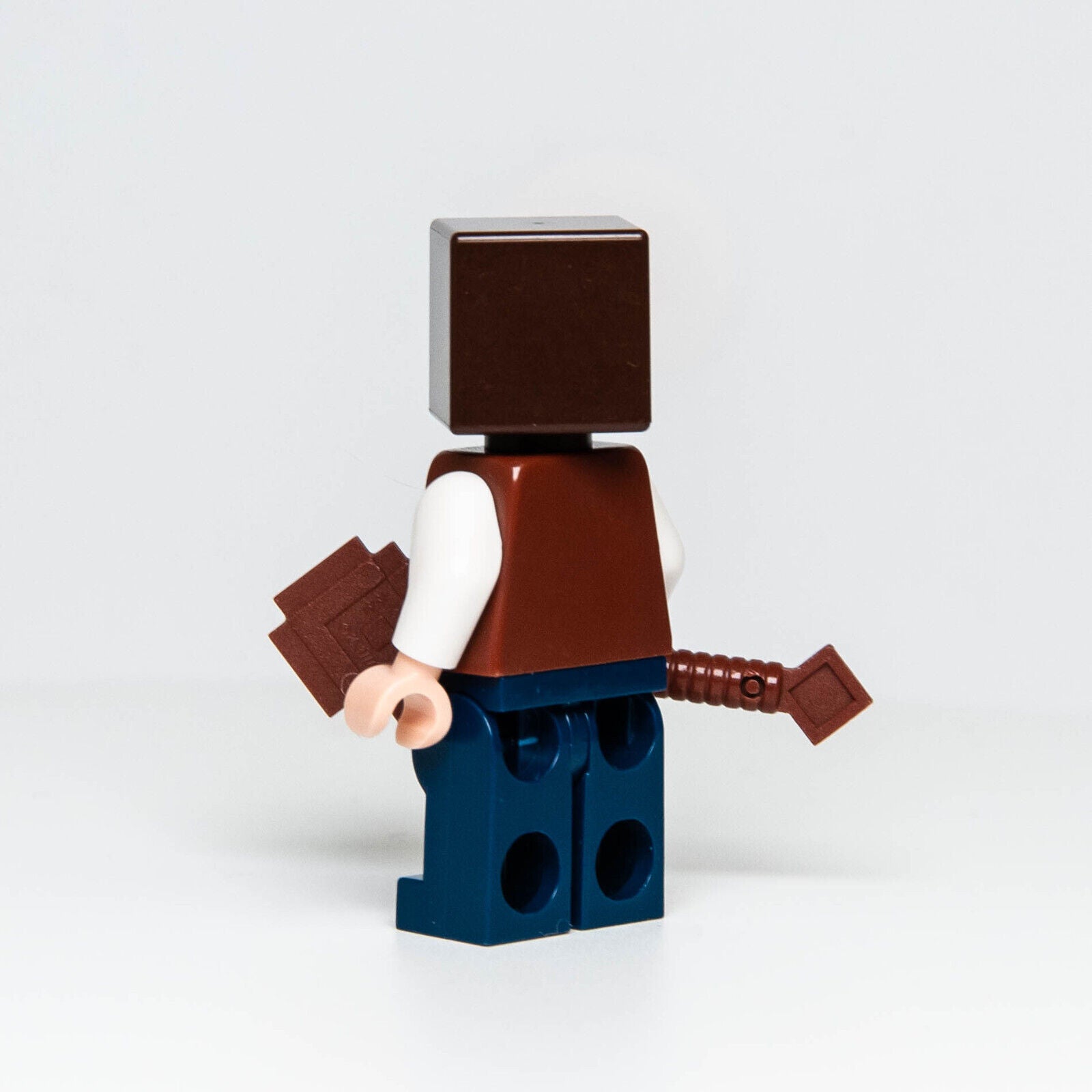 LEGO Minecraft Minifigure: Skin 3 Reddish Brown Vest Blue Jeans (min036) 853610 - StudBee