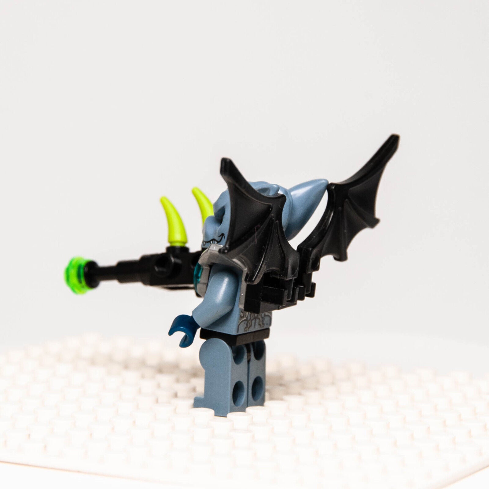 LEGO Chima Minifigure - Blista Bat (loc057) 70137 70134 Outland Base - StudBee