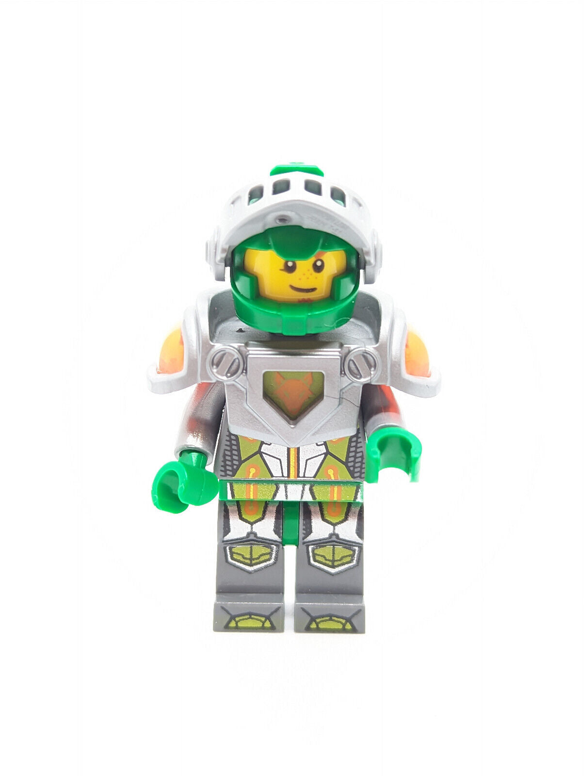 LEGO Nexo Knights Minifigure - Aaron (nex004) 70313 w/ Shield & Blaster - StudBee