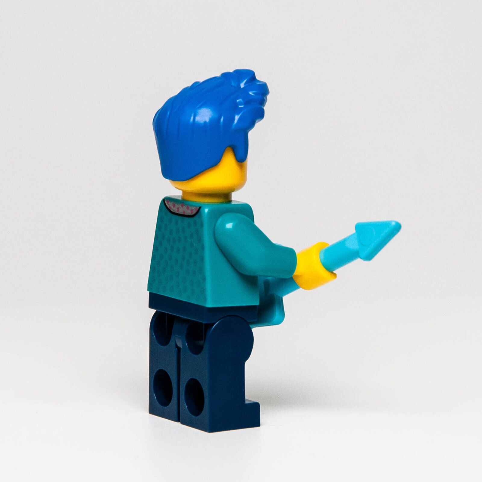 New Lego BAM 2023 Rockabilly Blue Hair Musician Minifigure w/ Electric Guitar - StudBee