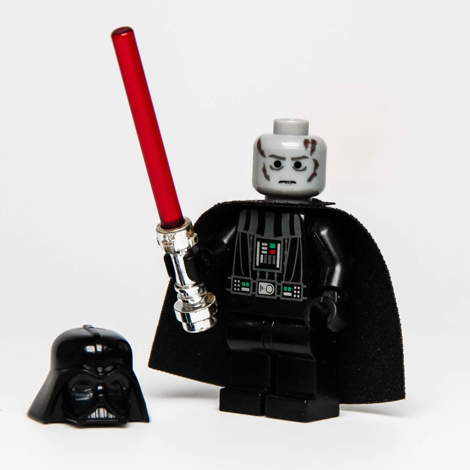 LEGO Star Wars Death Star Minifigure - Darth Vader (sw0209) 10188 8017 Chrome - StudBee