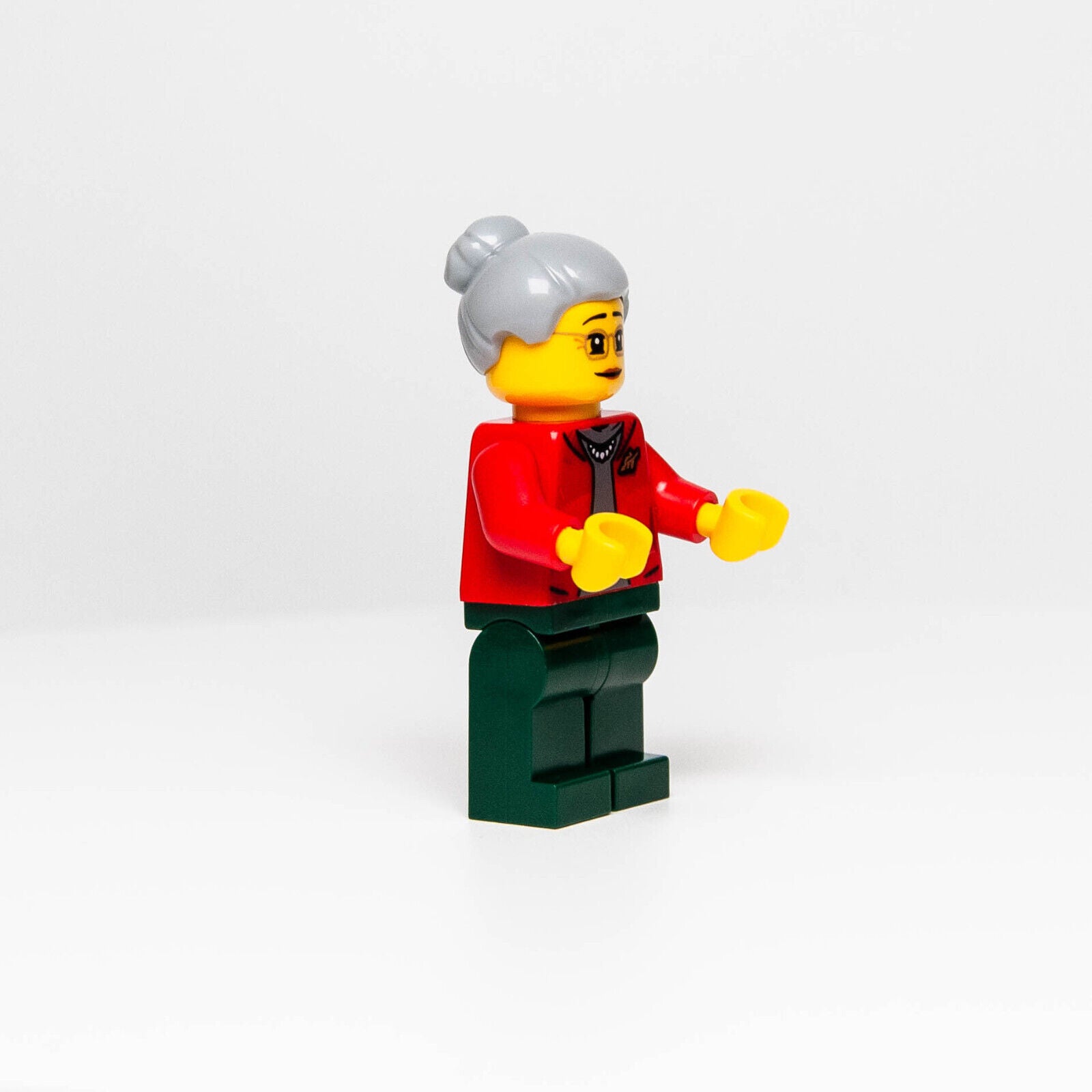 LEGO Minifigure Grandmother, Chinese New Year 80108 (hol273) - StudBee