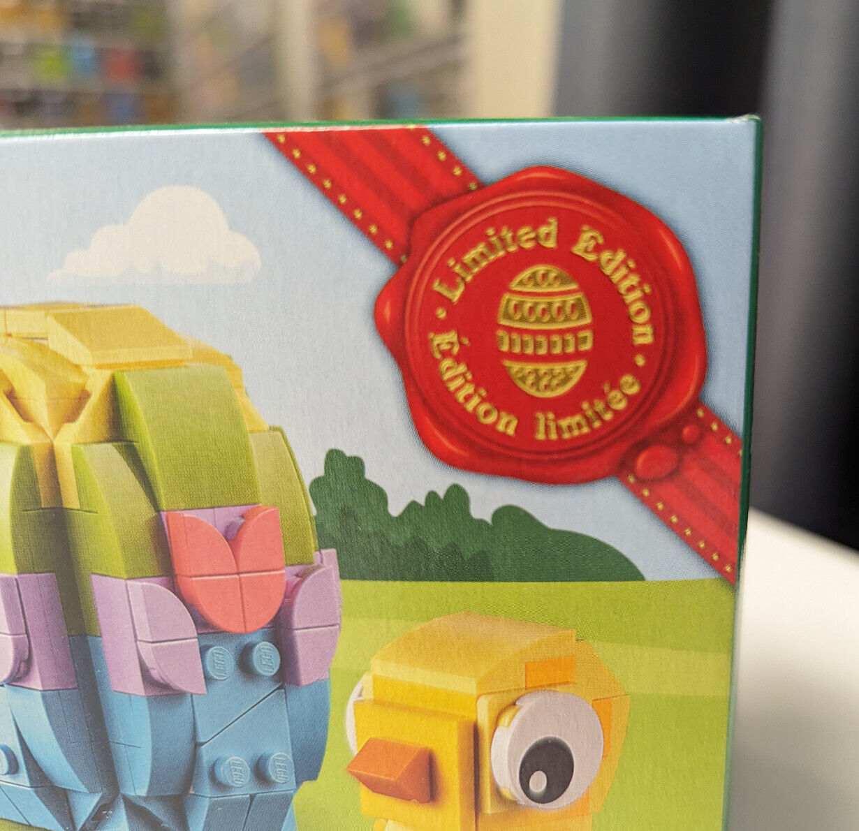 New Sealed LEGO Seasonal Easter Egg Chicks Limited Edition Set 40527 - StudBee