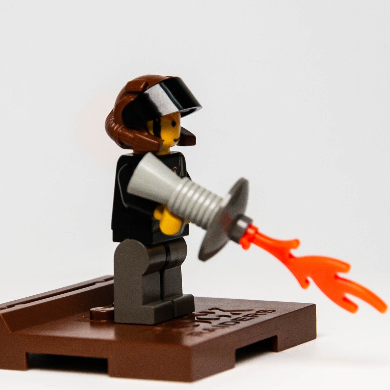 LEGO Rock Raiders Minifigure w/ Stand - Axel Black Visor 3349 (rck008) Heroes - StudBee