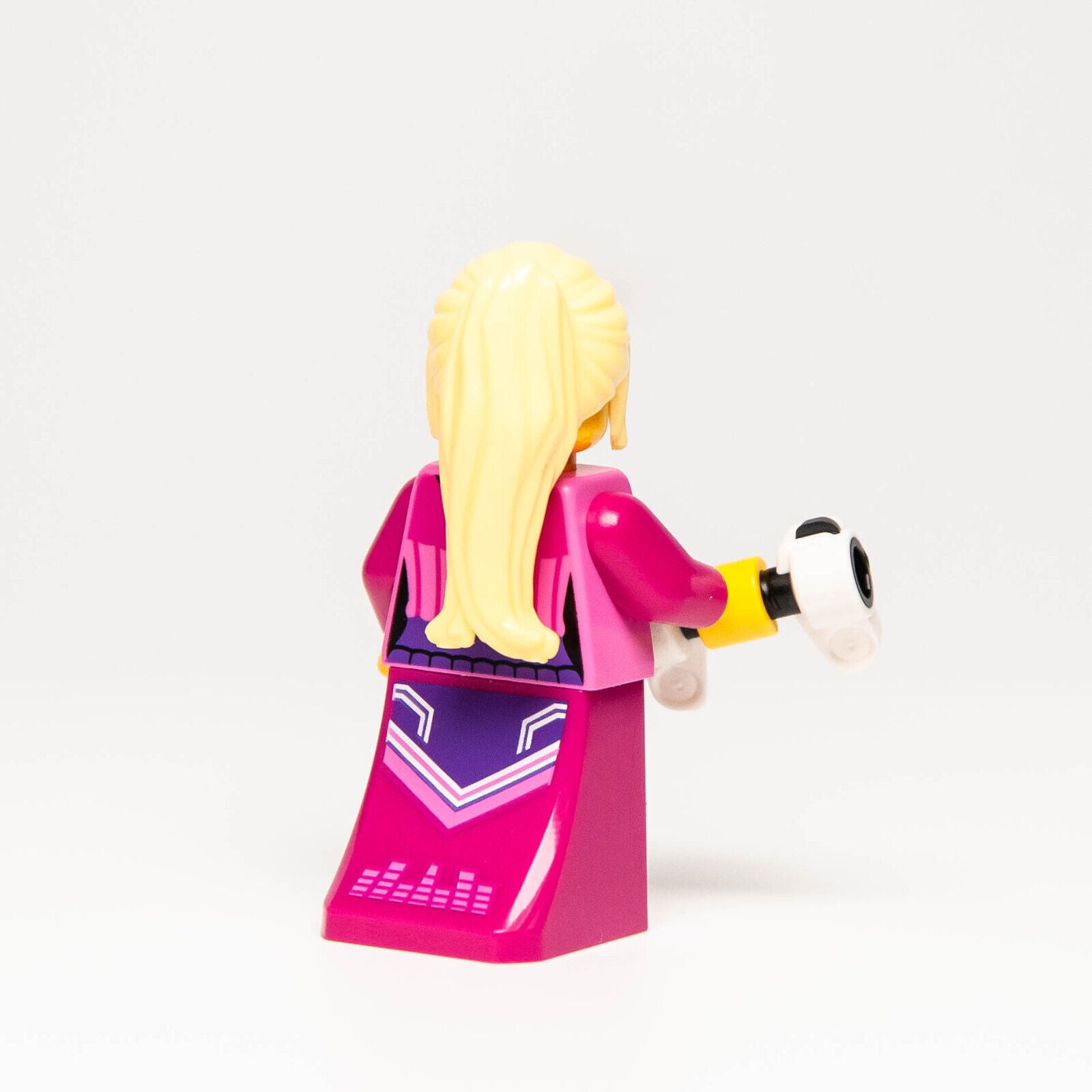 New Lego BAM 2023 Q2 Minifigure - Magenta Gamer Girl w/ Game Controller - StudBee