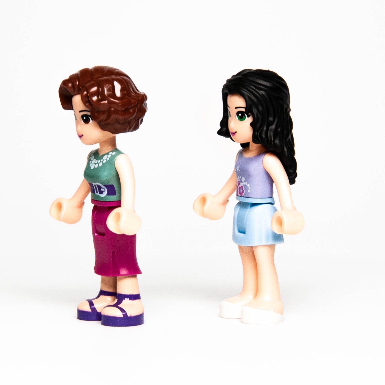 New Lego Friends 41095 Minifigure Lot: Emma (frnd090) & Mom Charlotte (frnd091)