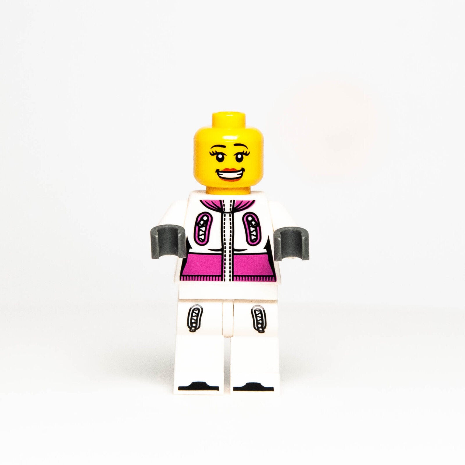 LEGO Minifigure CMF Series 3 - Snowboarder Skier Winter 8803 (col03-5) col039