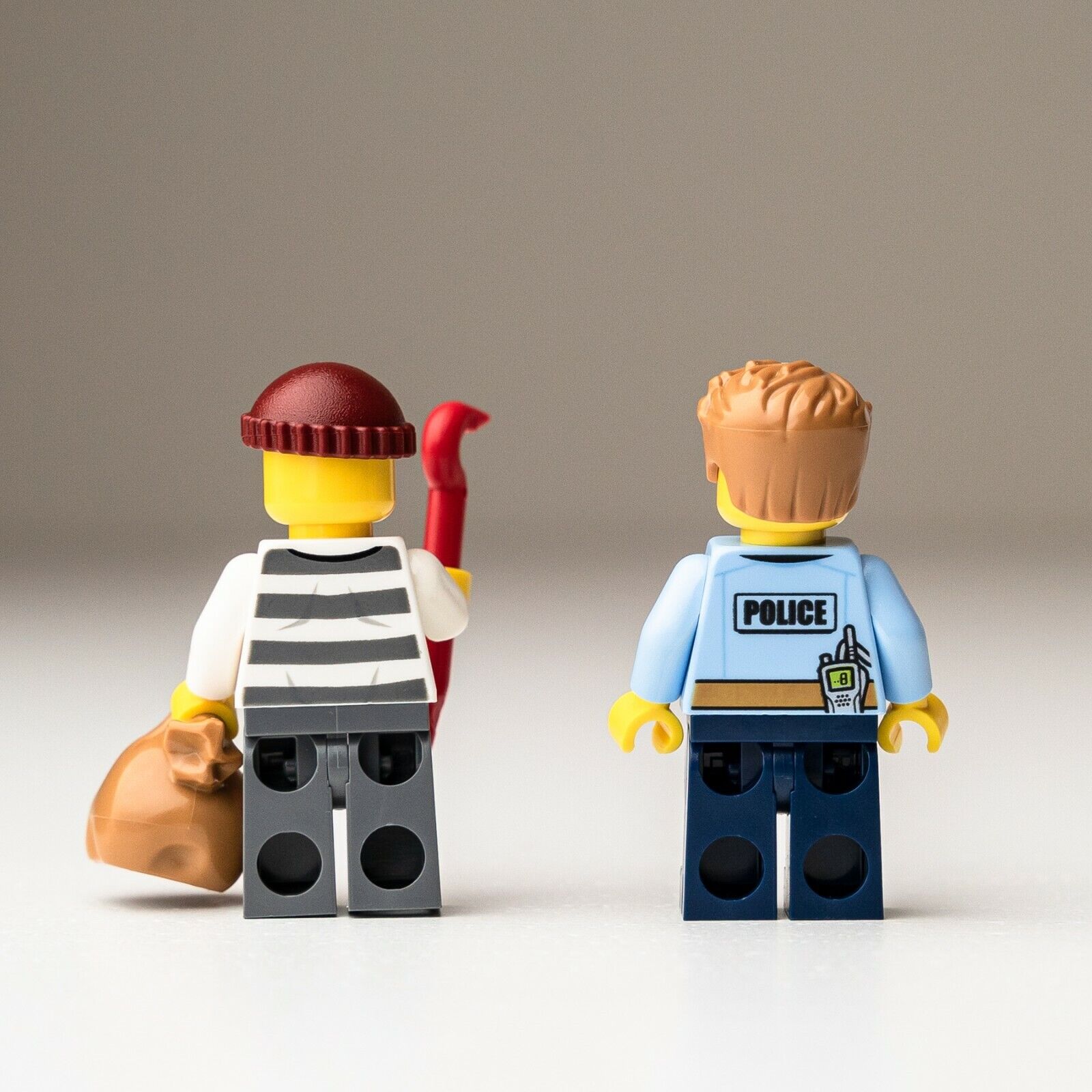 New LEGO Lot: Prisoner and Police Minifigure - Police Dog Unit - 60241 - StudBee