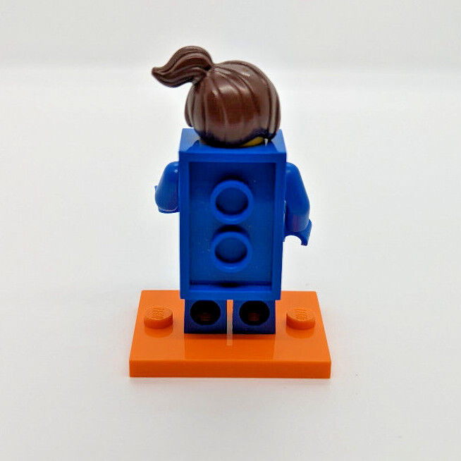 Lego Series 18 Collectible Minifigure w/ Stand:  Brick Suit Girl (col18-3) 71021 - StudBee