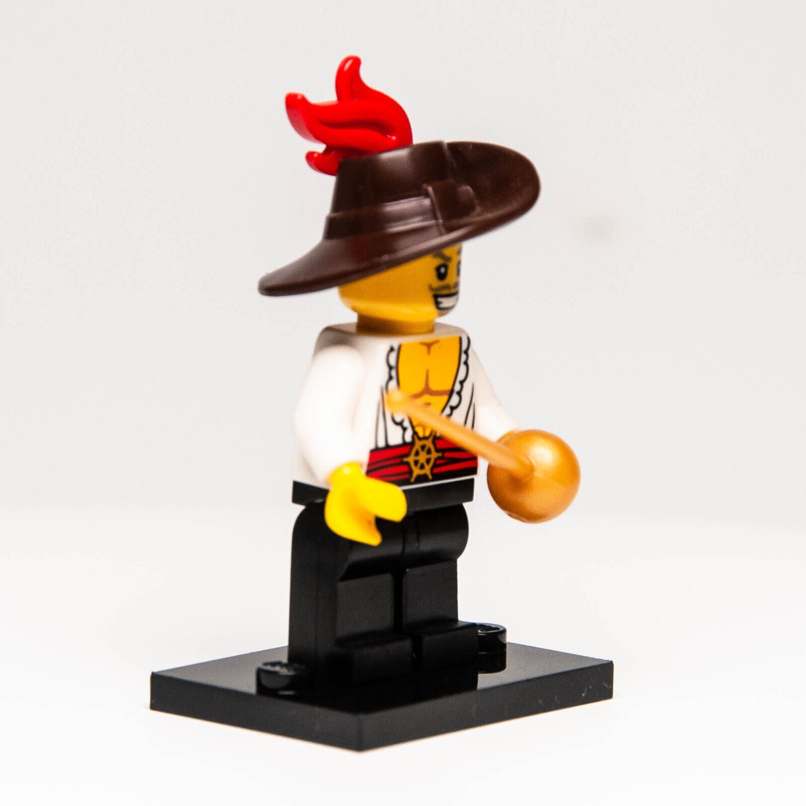 LEGO CMF Series 12 Minifigure - Swashbuckler Musketeer (col12-13 col191) 71007 - StudBee
