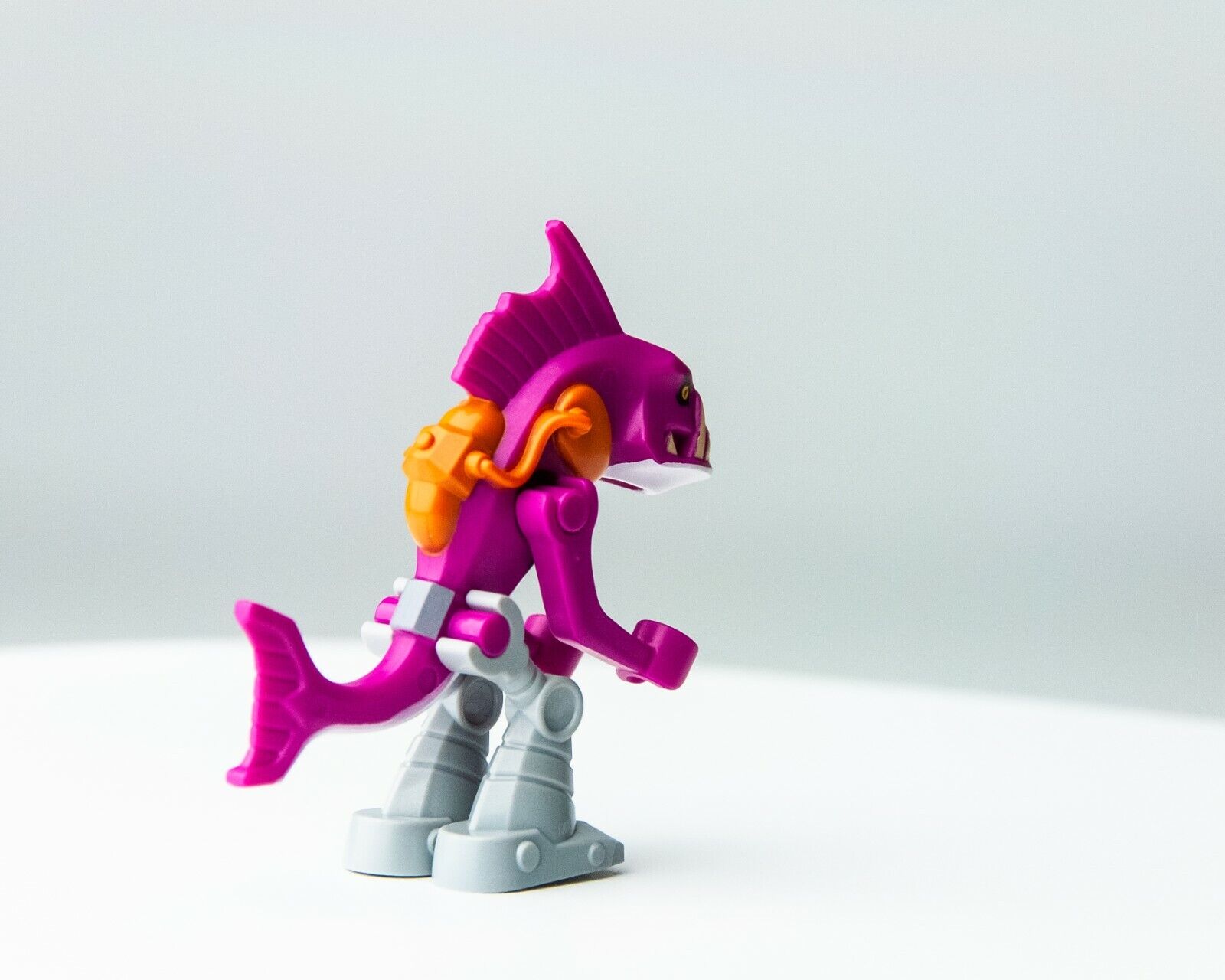 LEGO Fishface - Stealth Shell in Pursuit - 79102 (tnt014) Minifigure - StudBee