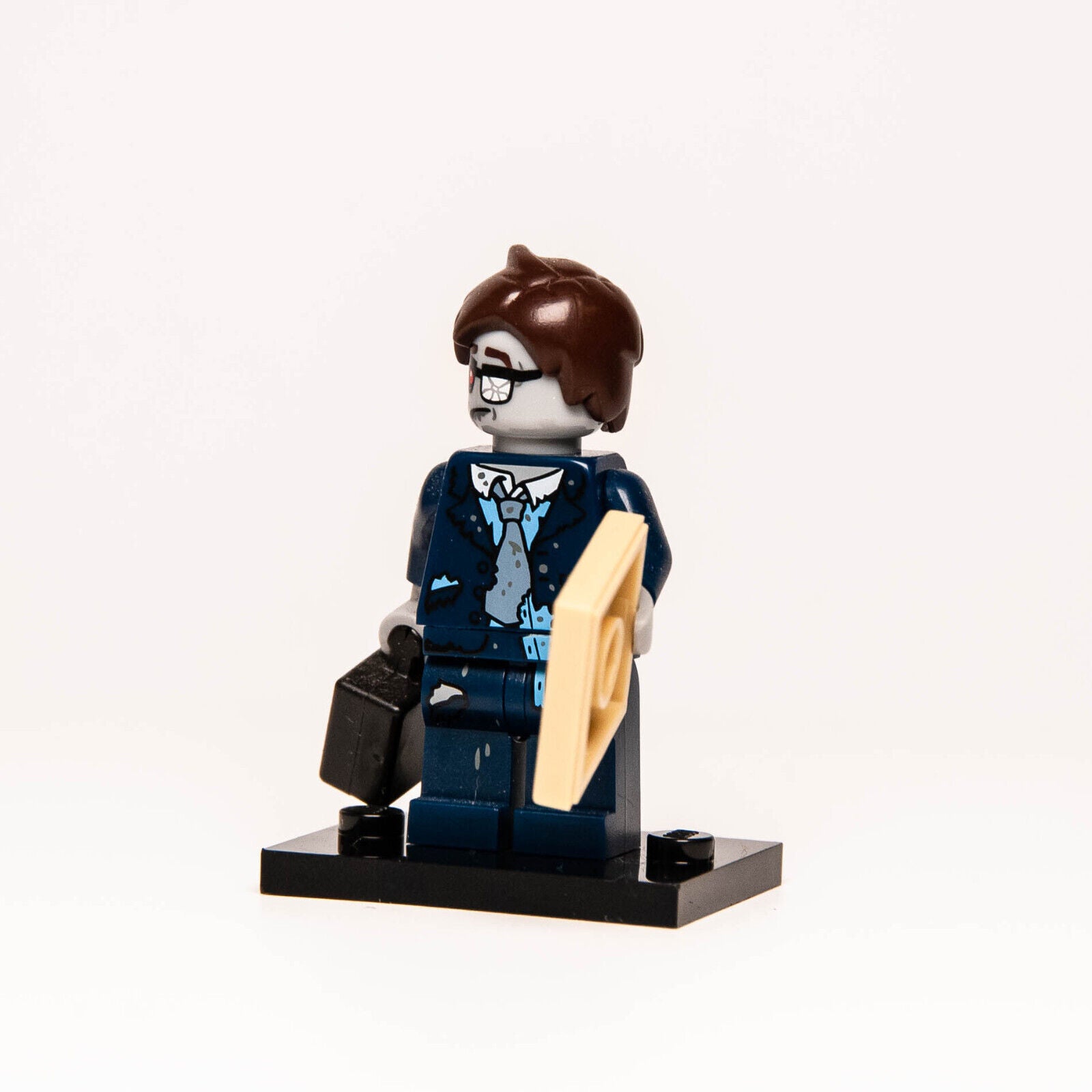 New LEGO Monsters CMF Series 14 - Zombie Businessman (col14-13) 71010 (blk - StudBee