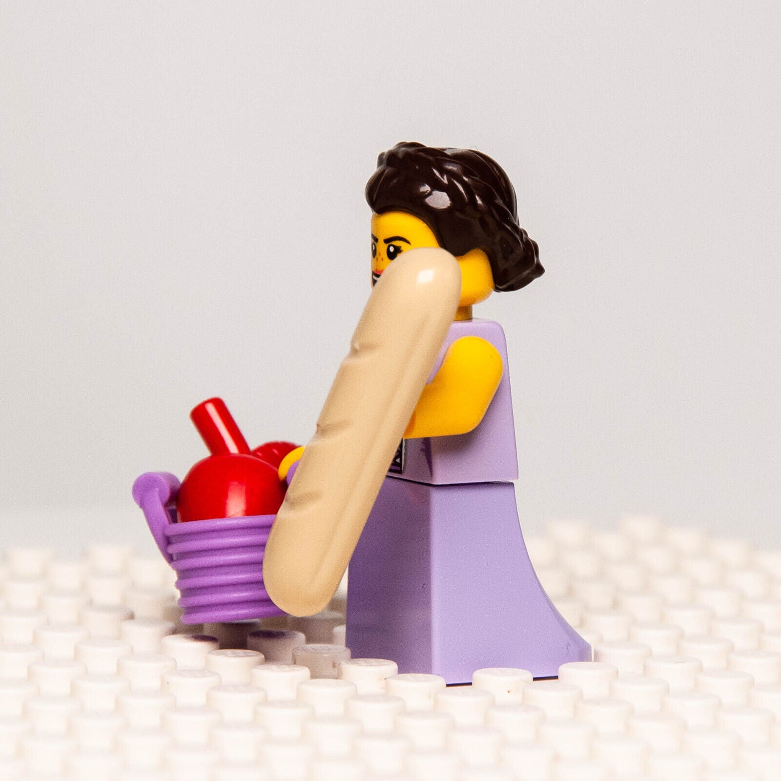 New Lego BAM 2020 Castle Medieval Minifigure - Lavender Corset, Skirt Princess - StudBee