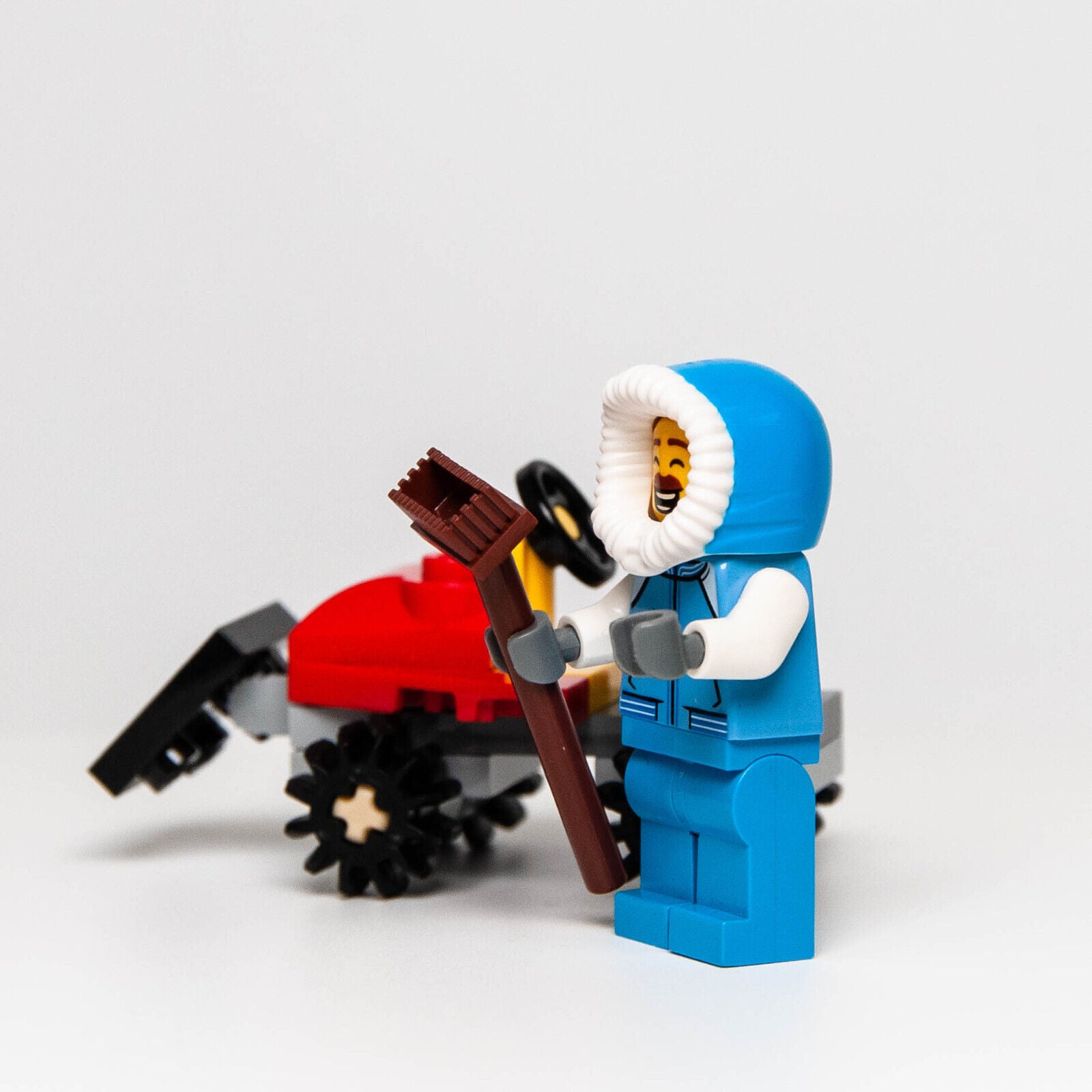 Lego Lot - 60235 Advent Calendar 2019 Sweeper and Snow Plow Winter City (wtr - StudBee