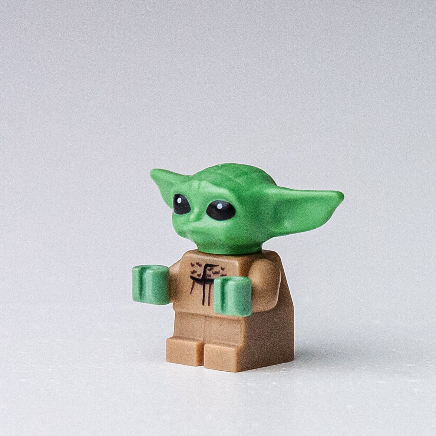 NEW Grogu / The Child / Baby Yoda - Star Wars (sw1113) LEGO Minifigure - StudBee