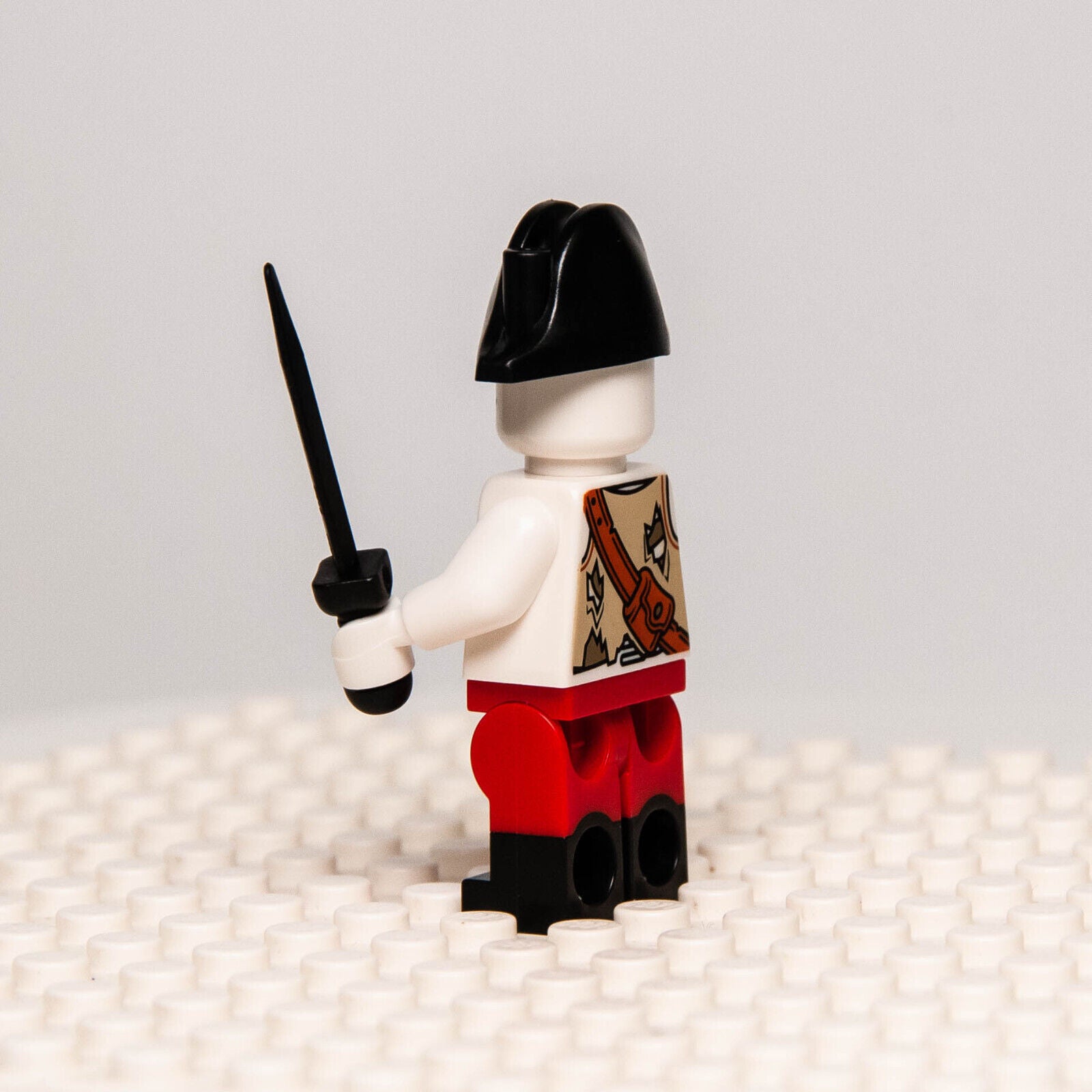 New Lego BAM 2023 Q2 Minifigure - Skeleton Pirate w/ Black Sword (pi - StudBee