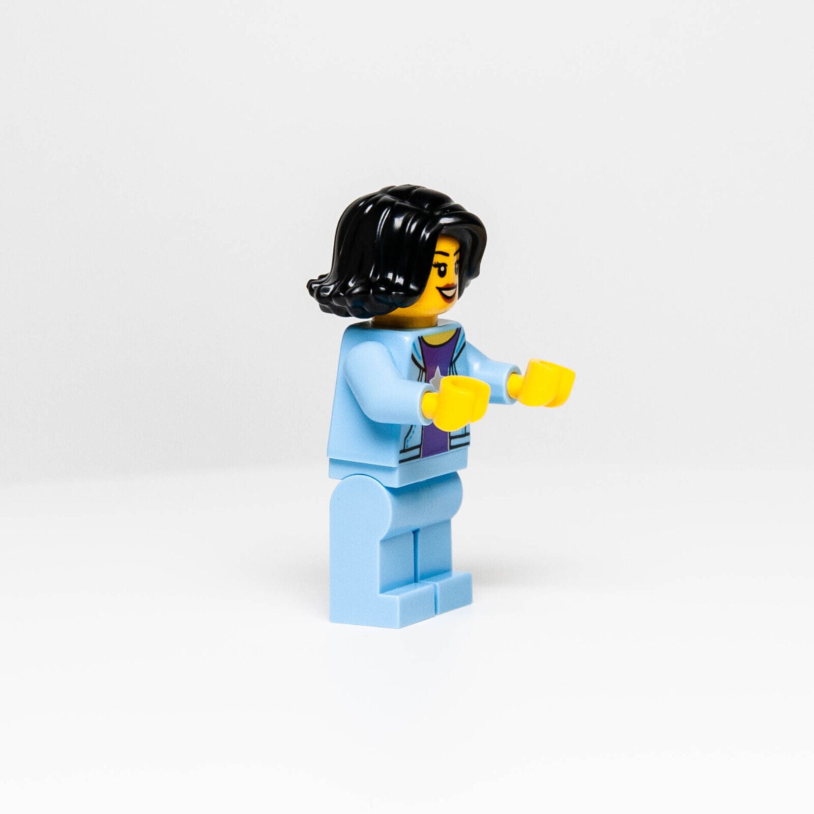 NEW LEGO Lunar New Year Minifigure Woman w/ Blue Jacket from set 80108 (hol261) - StudBee