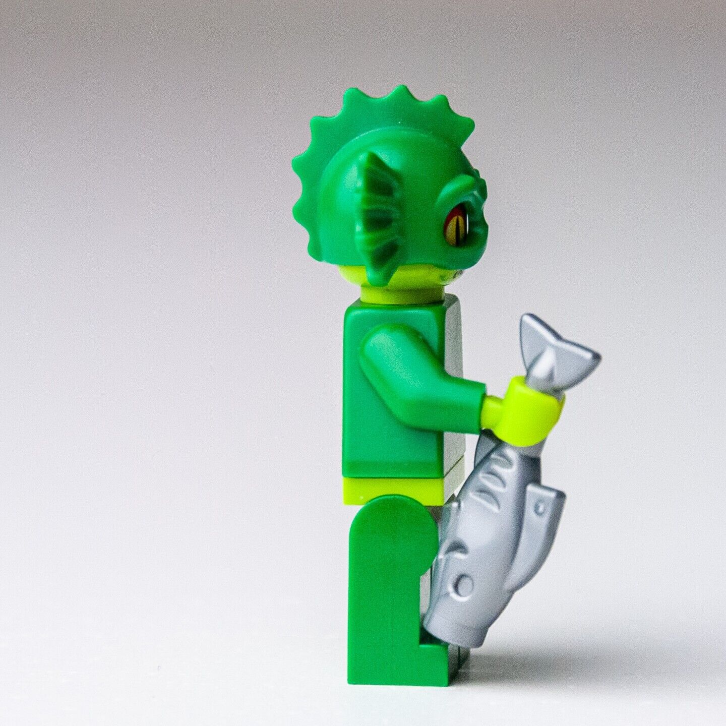 LEGO Swamp Creature Thing - Monster Fighters - 9461 (mof014) Moonstone - StudBee