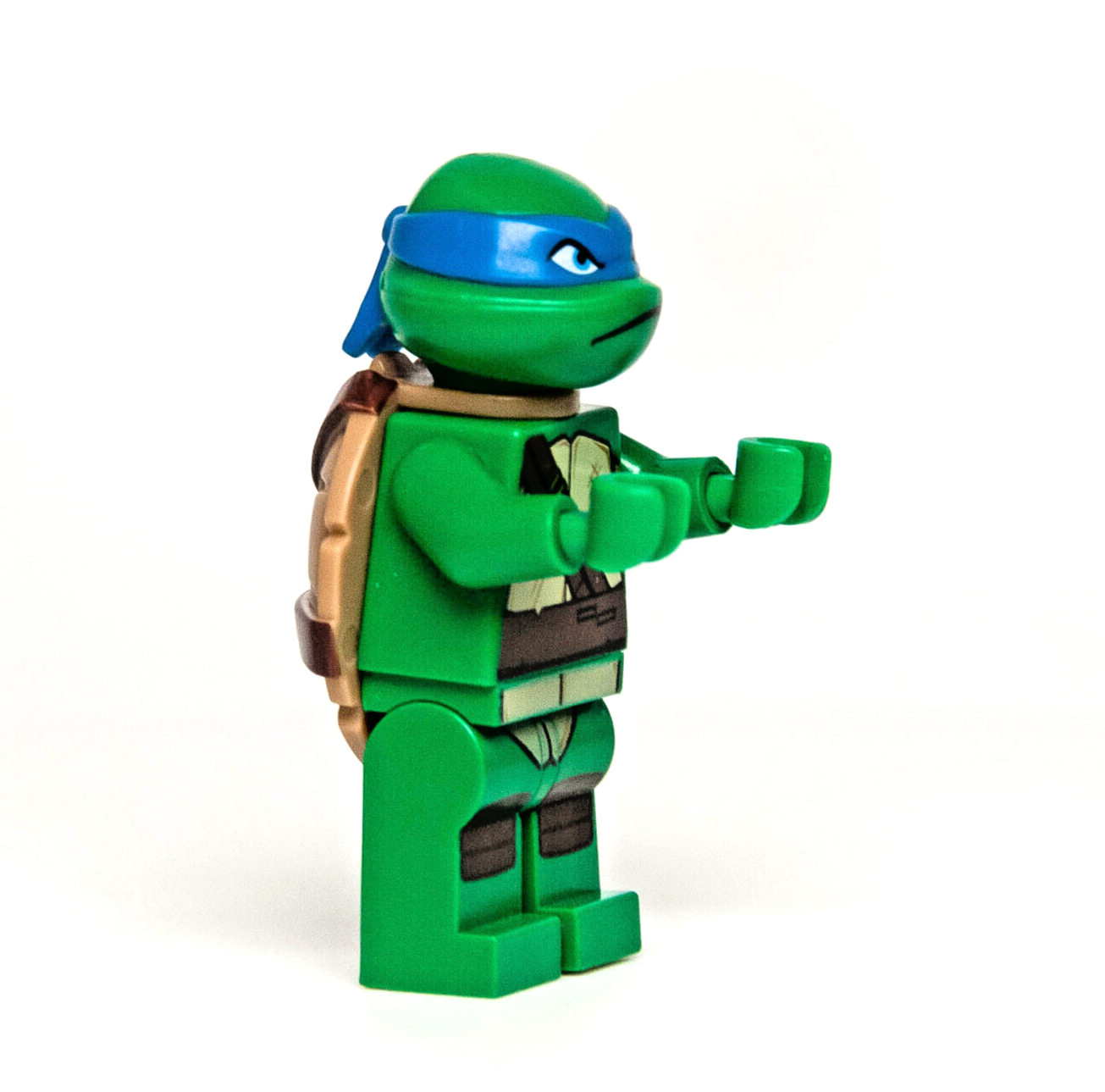 LEGO TMNT Leonardo  - Turtle Lair Attack - 79103 (tnt009) Minifigure Looking Up