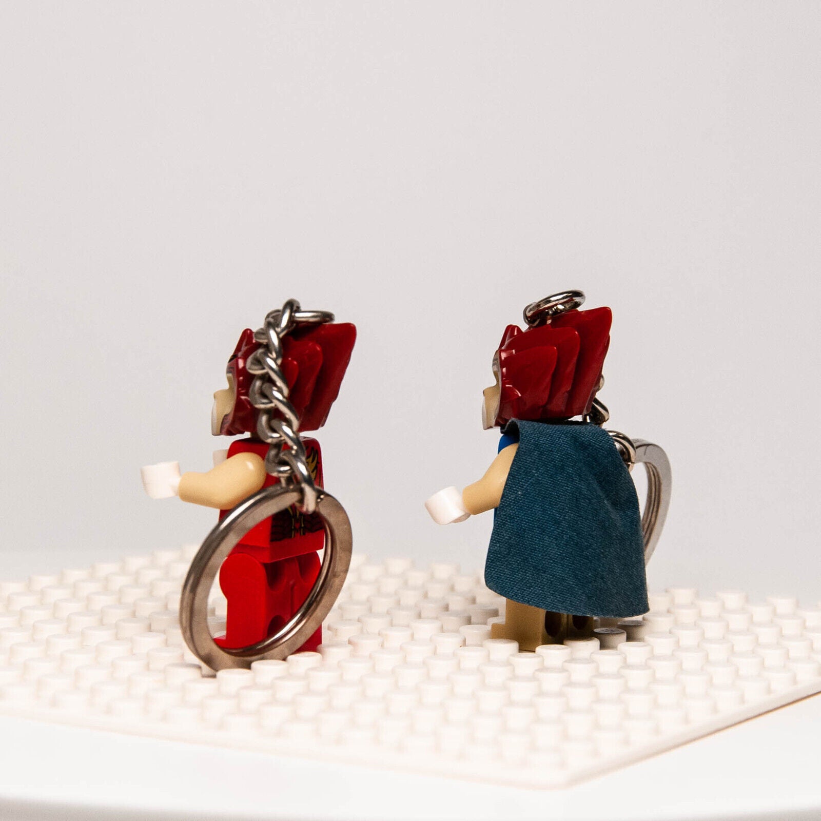 (2) LEGO Chima Laval Minifigure Keychains 850608 851368 (loc011 loc101) - StudBee