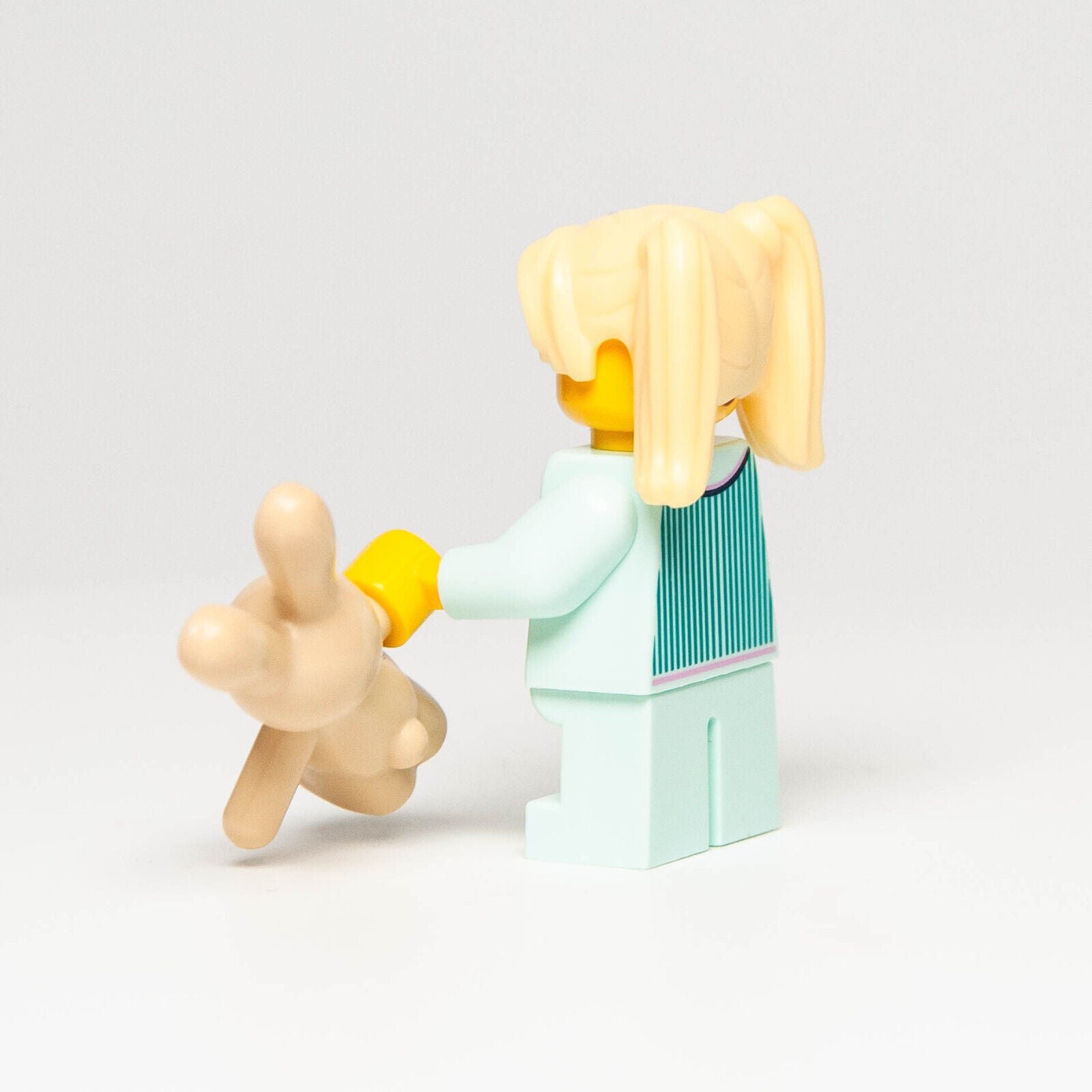 New Lego BAM Minifigure - Aqua PJ Pajamas Little Girl & Bunny 2022 Bedtime - StudBee