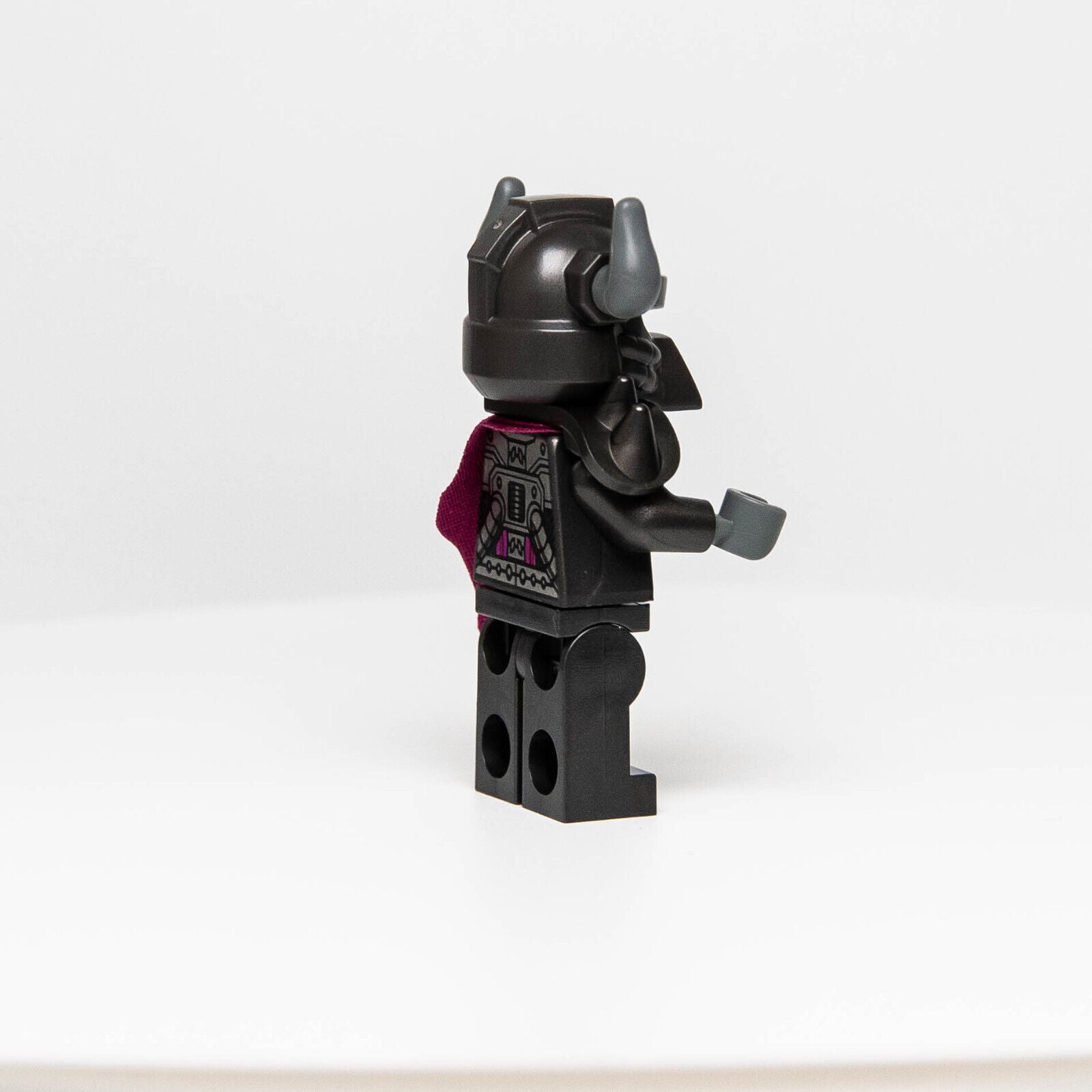 NEW LEGO  General Ironclad Minifigure (mk017) 80013 80012 - StudBee