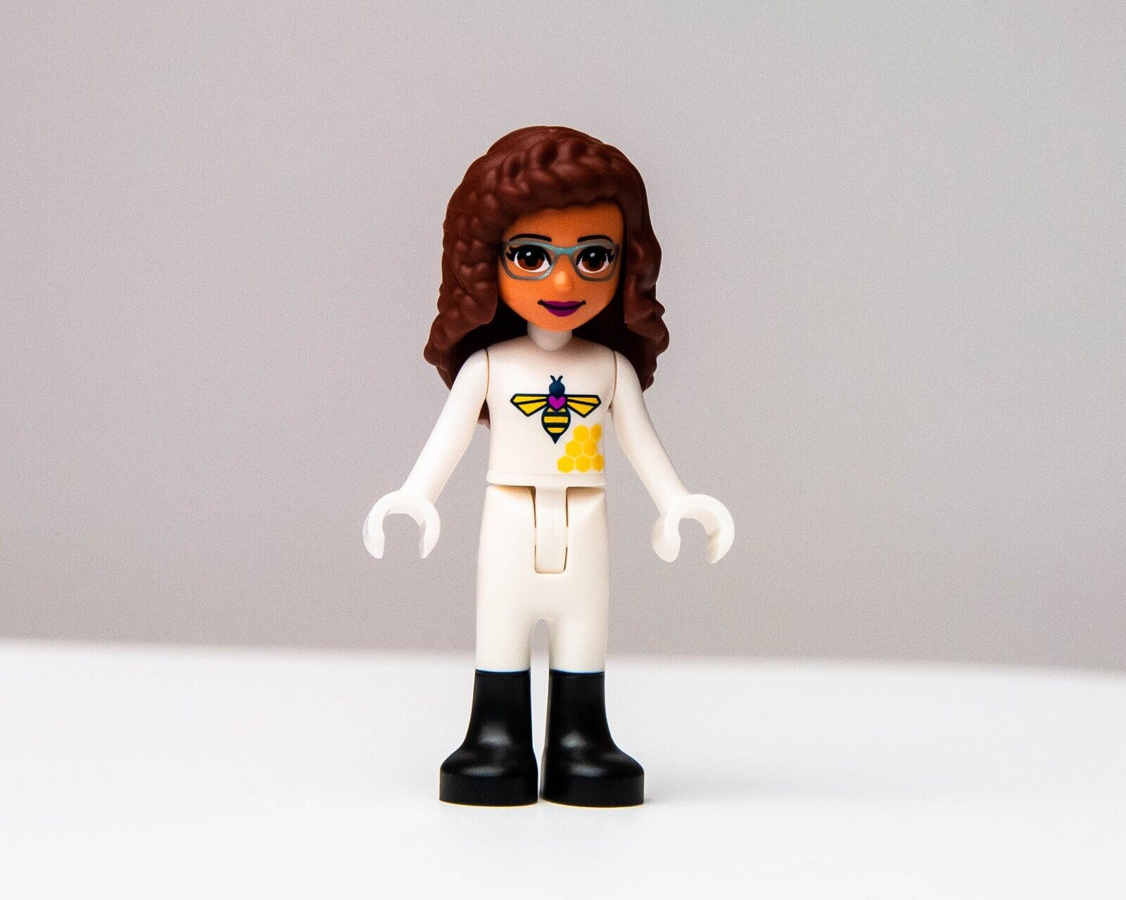 NEW Lego Friends Minifigure: Olivia Bee Suit Friendship Tree House 41703 frnd498 - StudBee