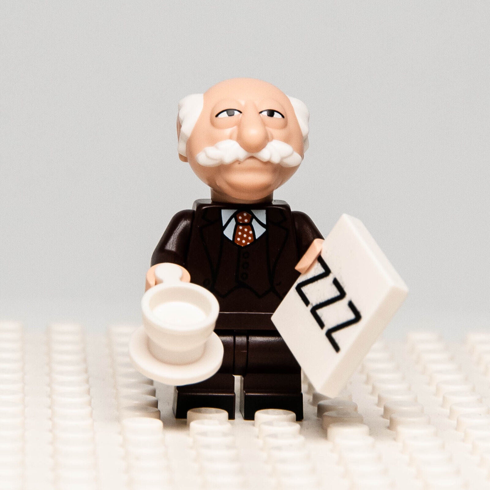 New SEALED LEGO Muppets CMF 71033 Minifigure - Waldorf (coltm-9) coltm09 - StudBee