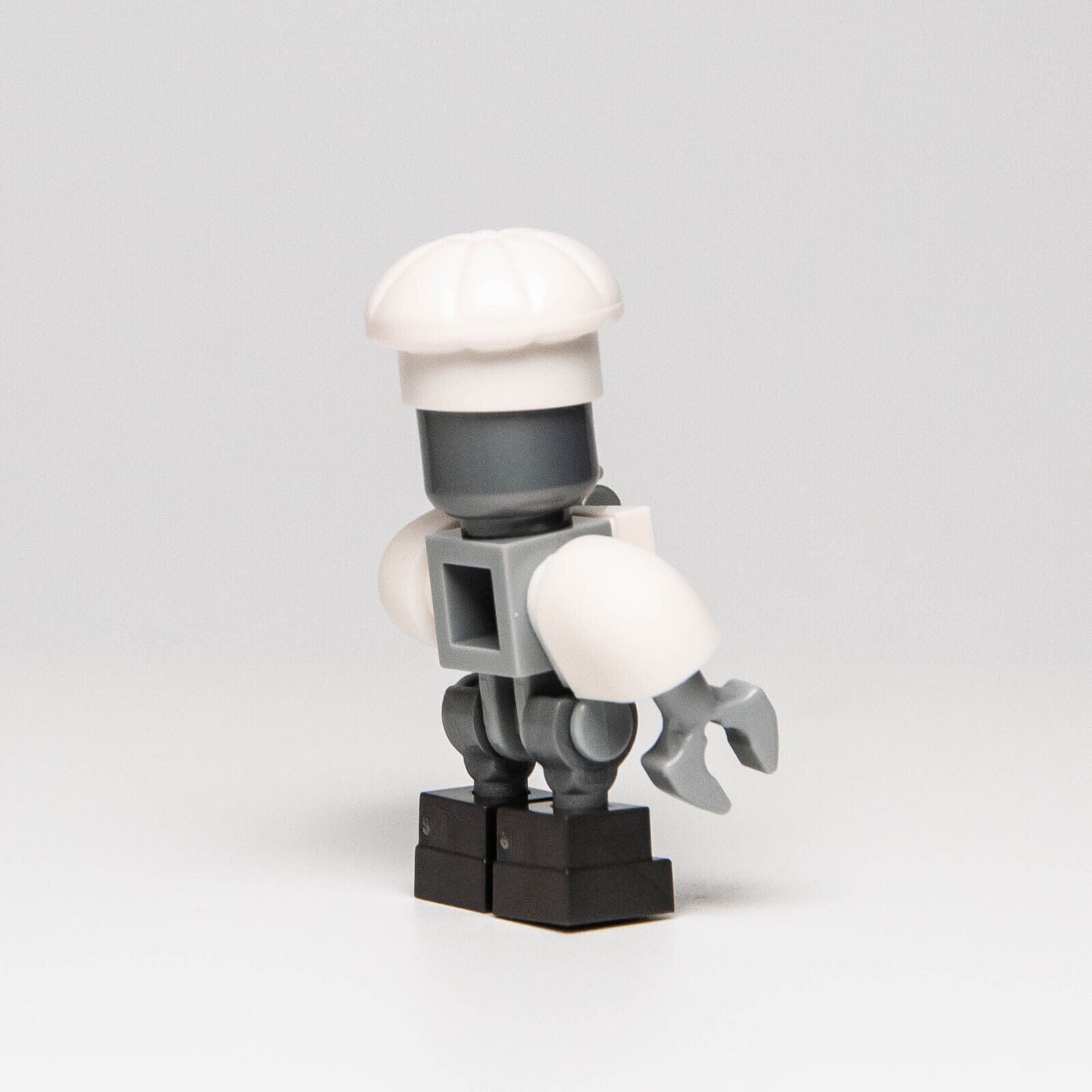 Lego Nexo Knights Minifigure - Chef Eclair w/ Pan (nex009) - StudBee