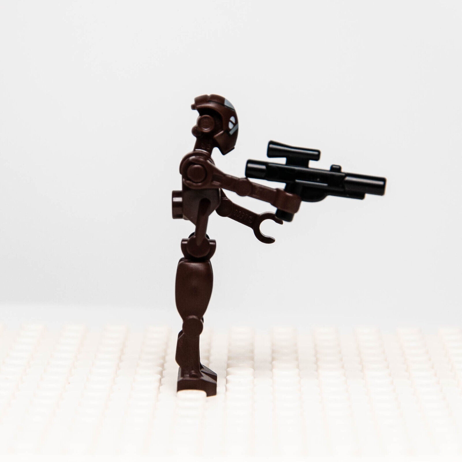 LEGO Star Wars Minifigure Commando Droid Captain (sw0448) with Gun - StudBee