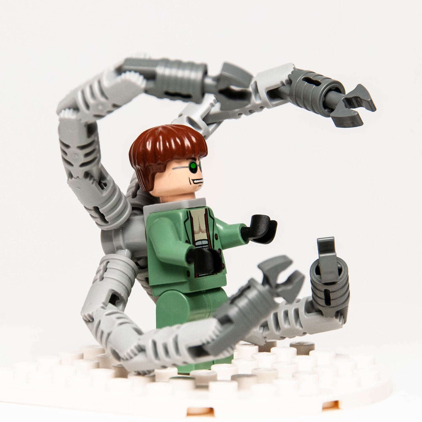 Lego Dr. Octopus (Otto Octavius) / Doc Ock, Sand Green (spd015) 4856 - StudBee