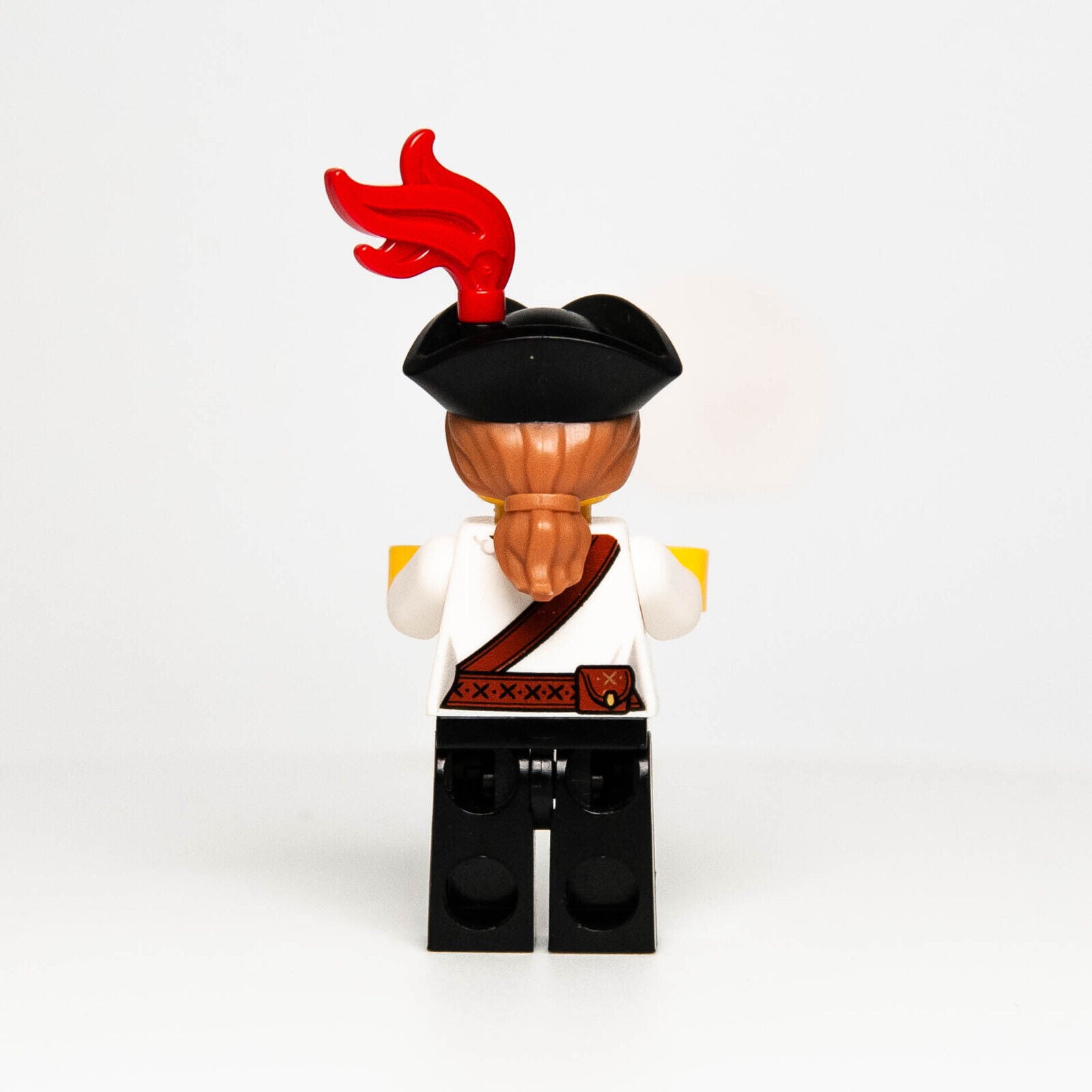 LEGO CMF Minifigure - Pirate Girl Lady 71027 Series 20 (col20-5 col362)