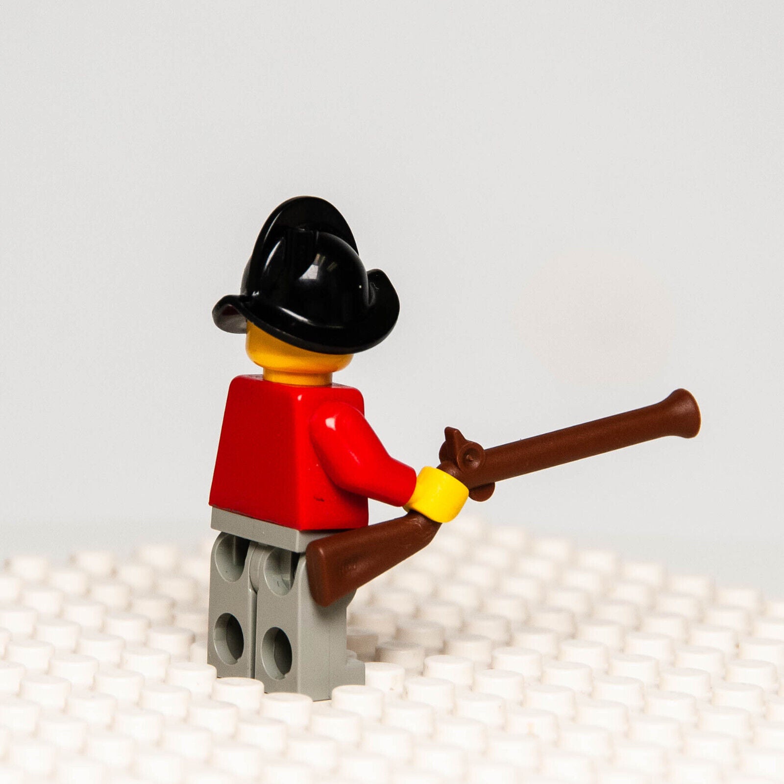 Lego Vintage Pirates Minifigure - Imperial Armada Red (pi010) 6291 6280 6296 - StudBee