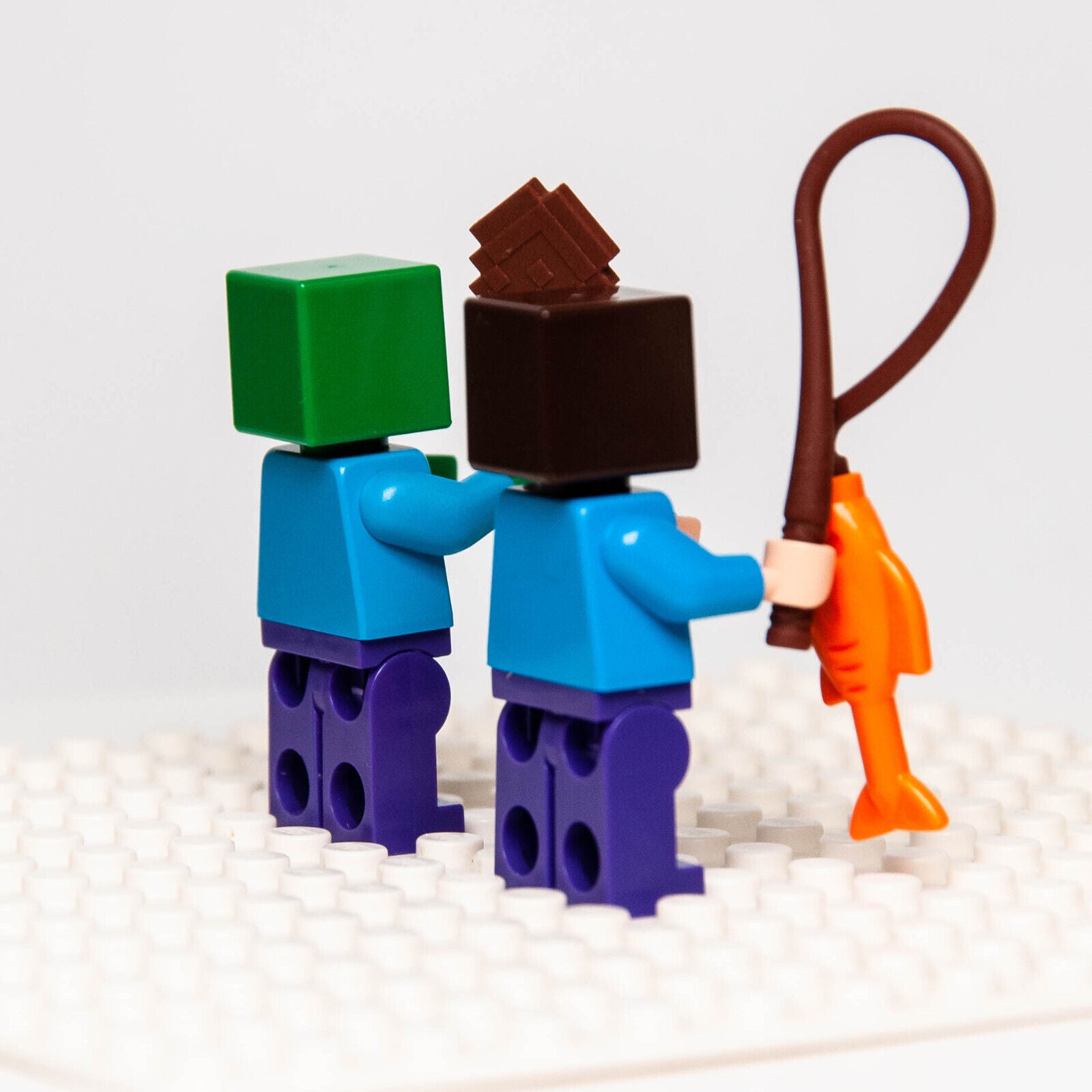 (Lot of 2) LEGO 21134 Minecraft Minifigures: Steve w/ Fishing Pole &Zombie (min - StudBee