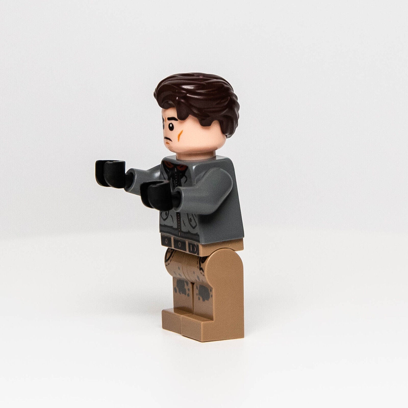 NEW Lego Batman - Bruce Wayne Minifigure (sh784) Batcave 76183 - StudBee