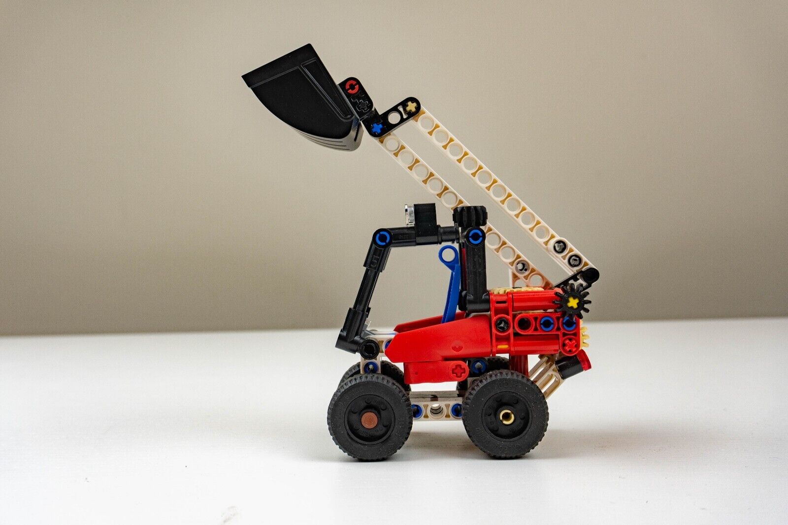 Lego Technic Construction Model Set 42116 - Skid Steer Loader w/ Instructions - StudBee