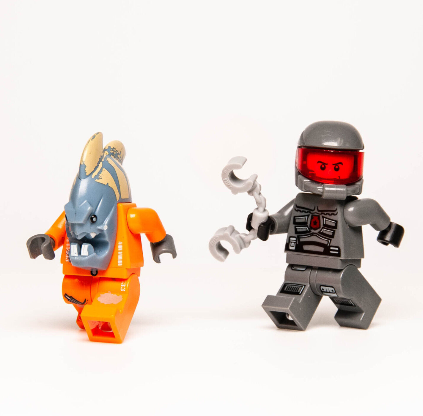 LEGO Space Police Minifigure Lot: Alien Jawson (sp113) & Officer 15 (sp119) 5983 - StudBee