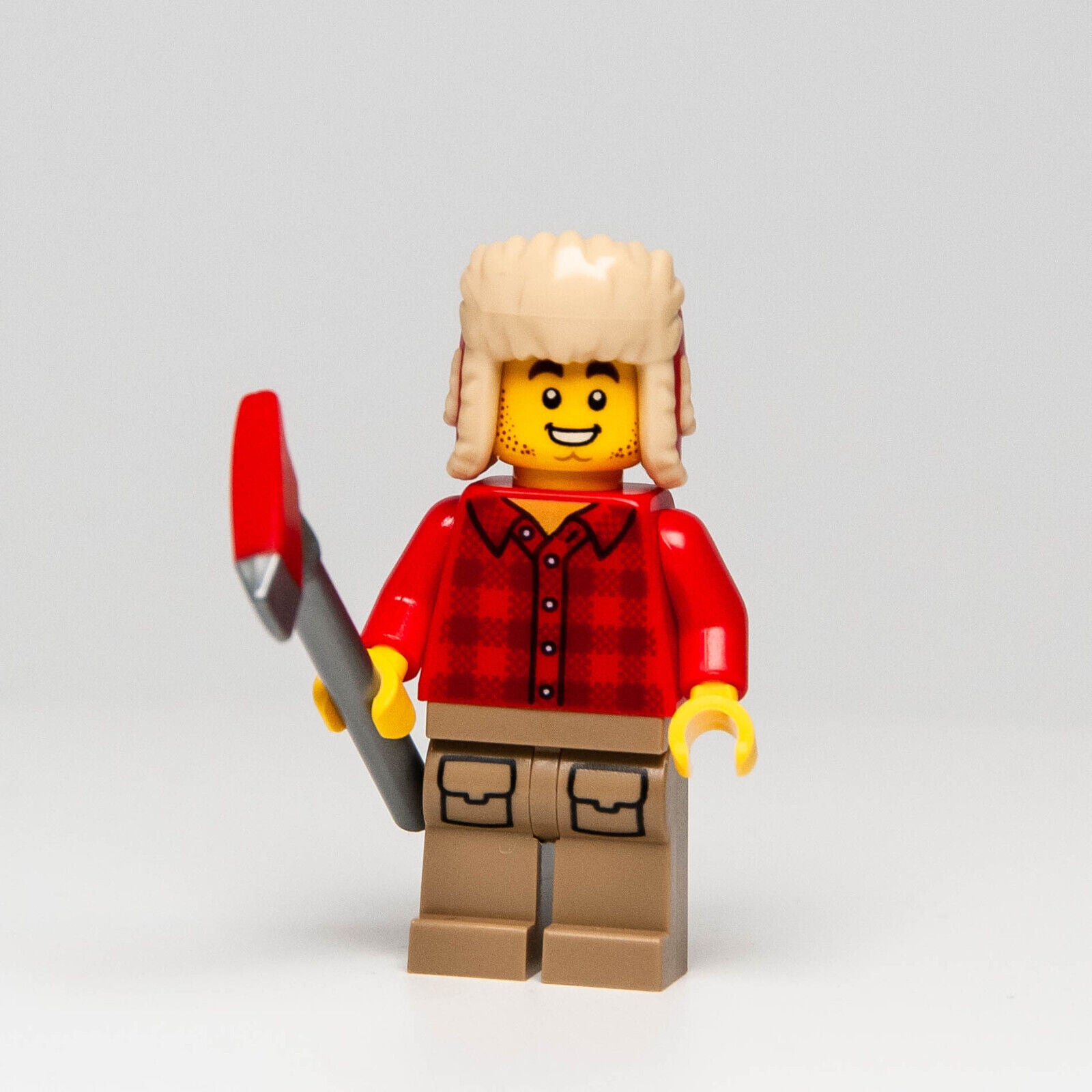 Lego LUMBERJACK Minifigure Scene - Plaid Flannel Shirt, Axe, Wood Logs, Ushanka - StudBee
