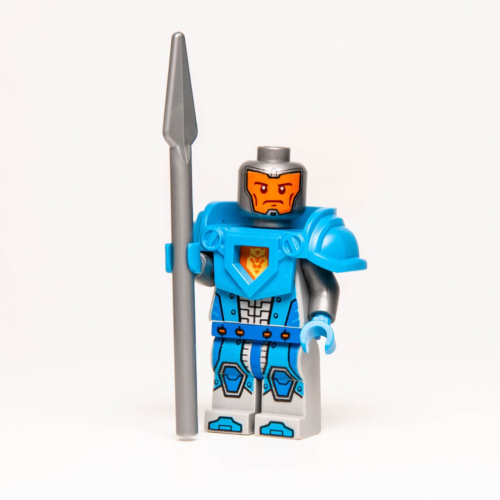Lego Nexo Knights Minifigure: Royal Soldier / King's Guard (nex039b) 70318 30376 - StudBee
