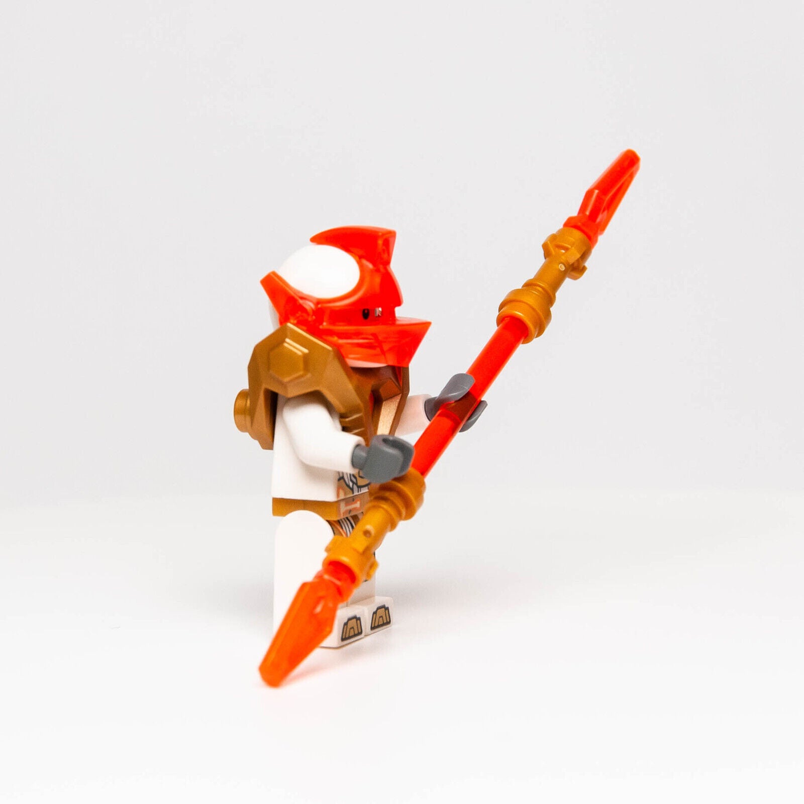 LEGO Nexo Knights - Lance Pearl Gold Armor Minifigure - 72001 (nex141) - StudBee