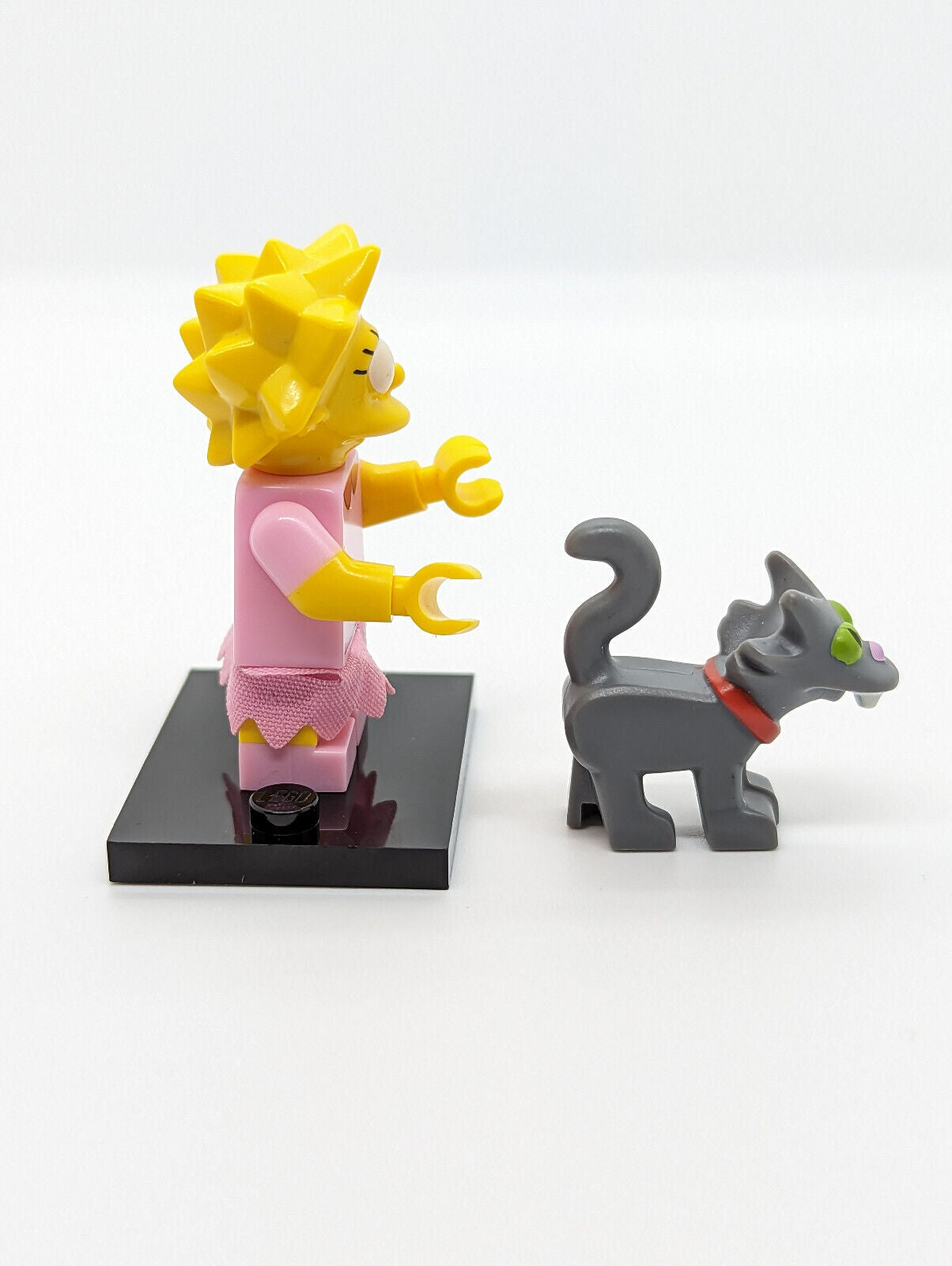 Lego Lisa Collectible Minifigure w/ Snowball 2 Simpsons Series 2 CMF Complete - StudBee