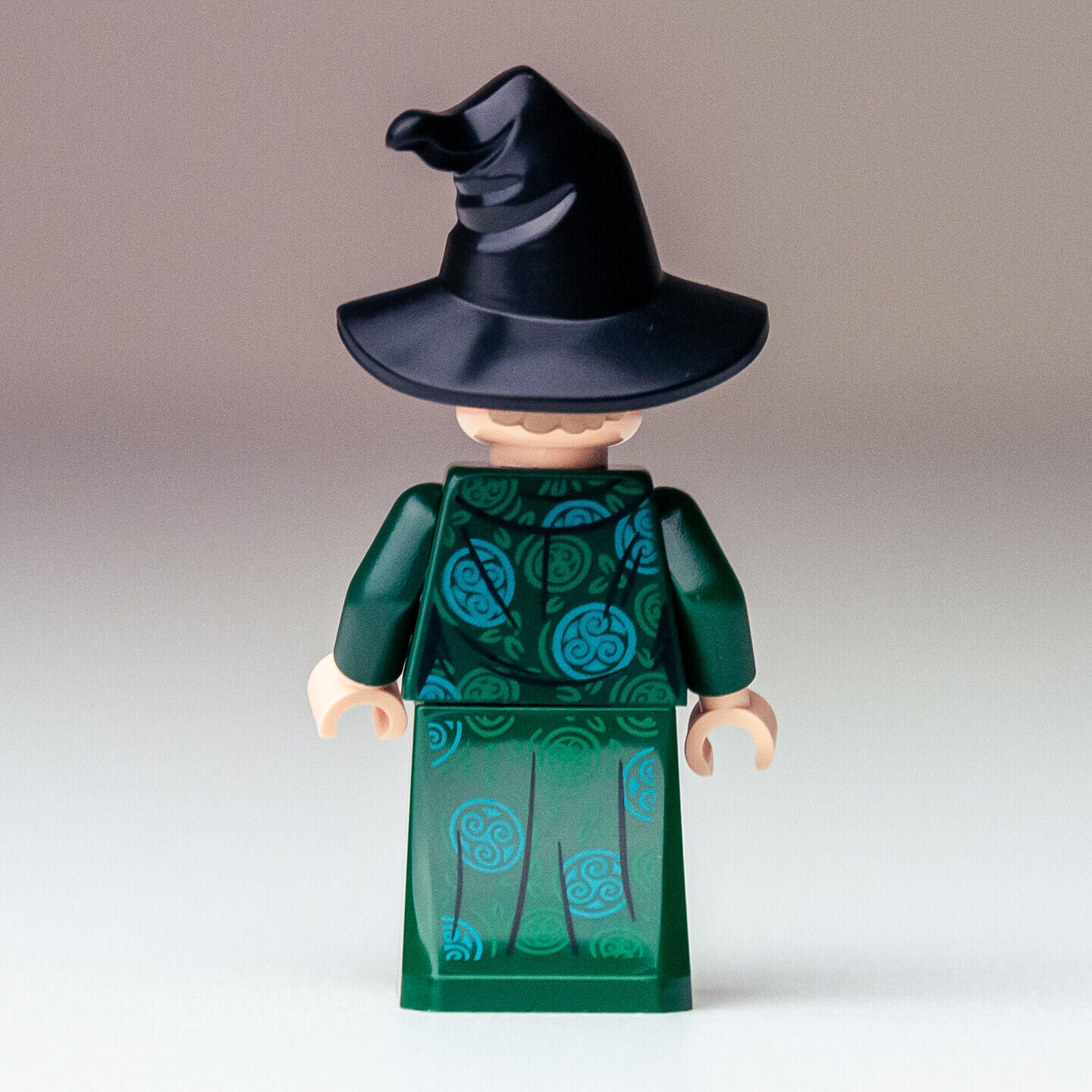 New LEGO Minifigure Professor Minerva McGonagall - Hogwarts Moment 76382 (hp274 - StudBee