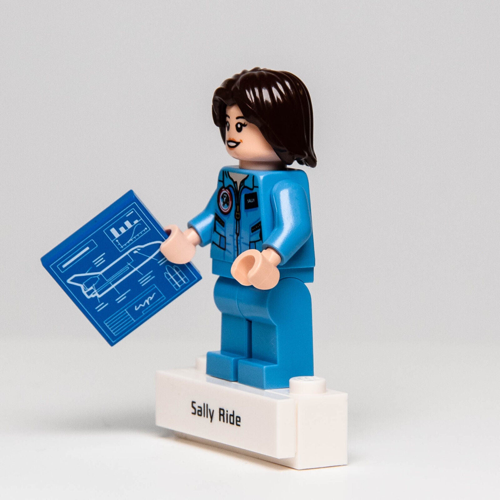 NEW LEGO Sally Ride - Women of NASA - 21312 (idea037) Minifigure - StudBee