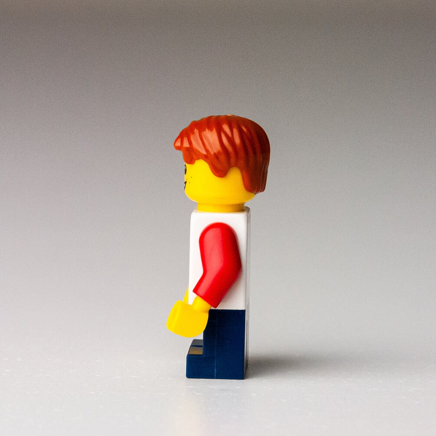 NEW LEGO Minifigure - Boy Kid in Benny Classic Space Shirt (twn397) 31108 - StudBee